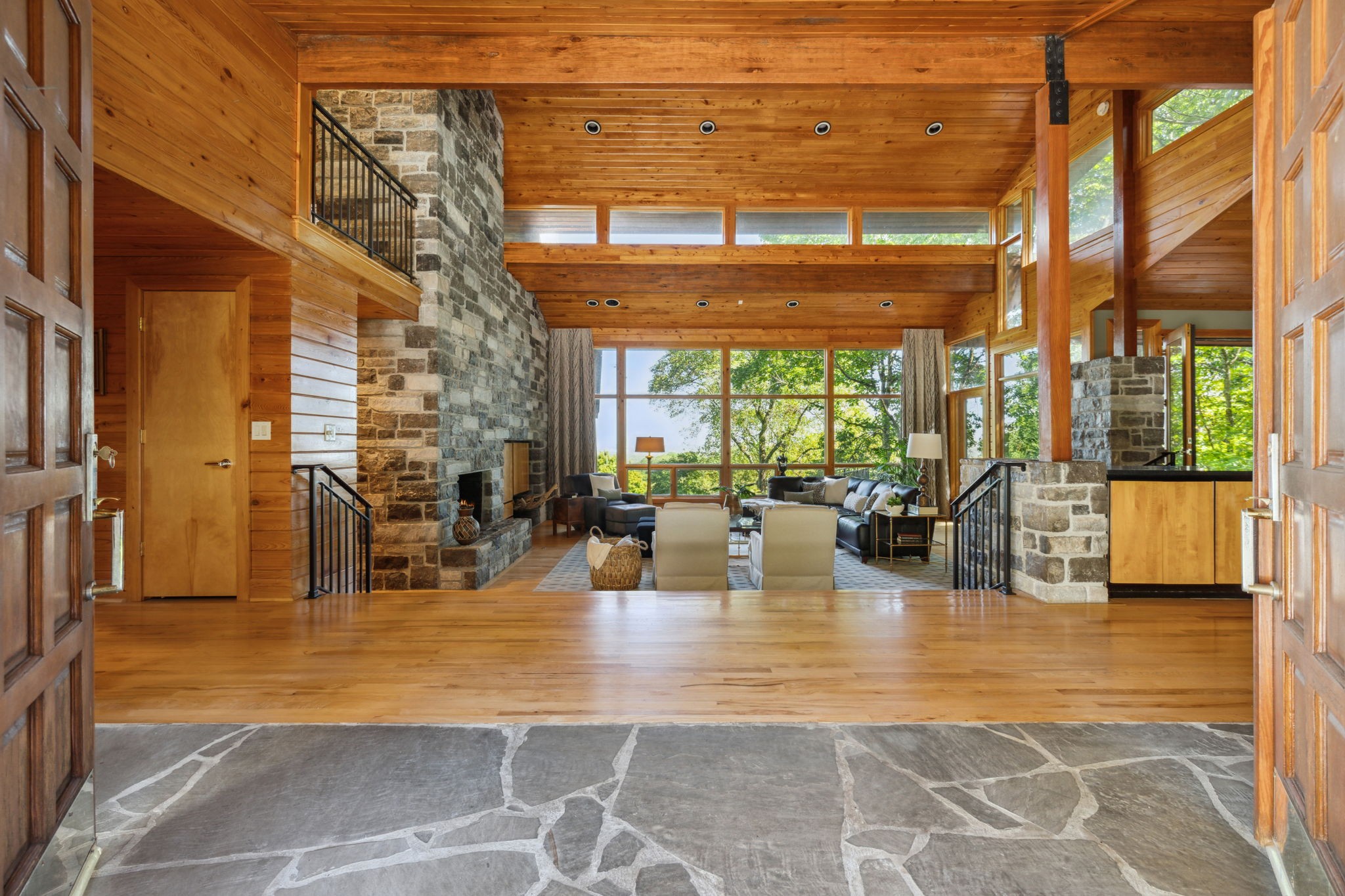 109 Jocelyn Hills Dr Property Photo 13