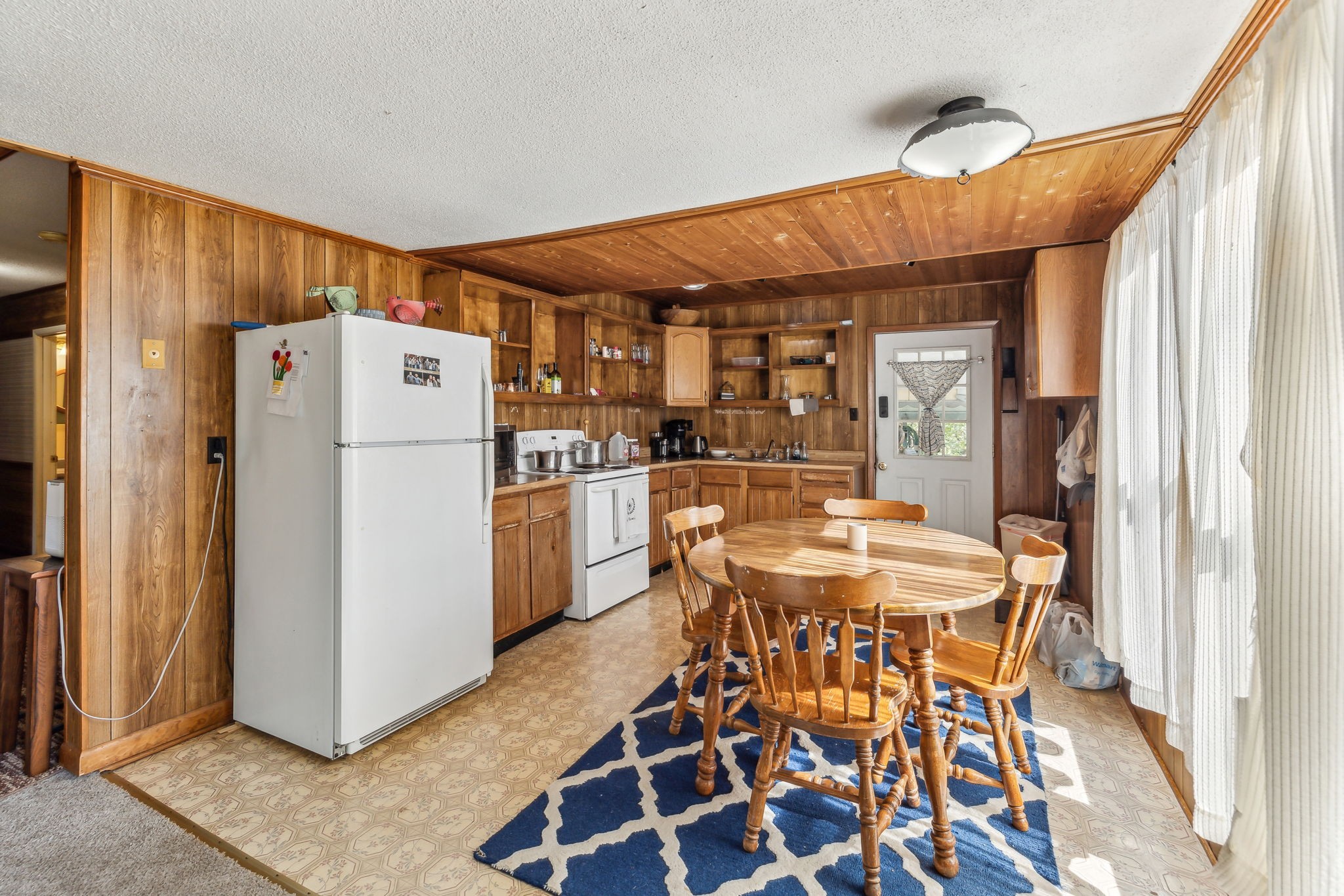 831 Damron Rd Property Photo 22