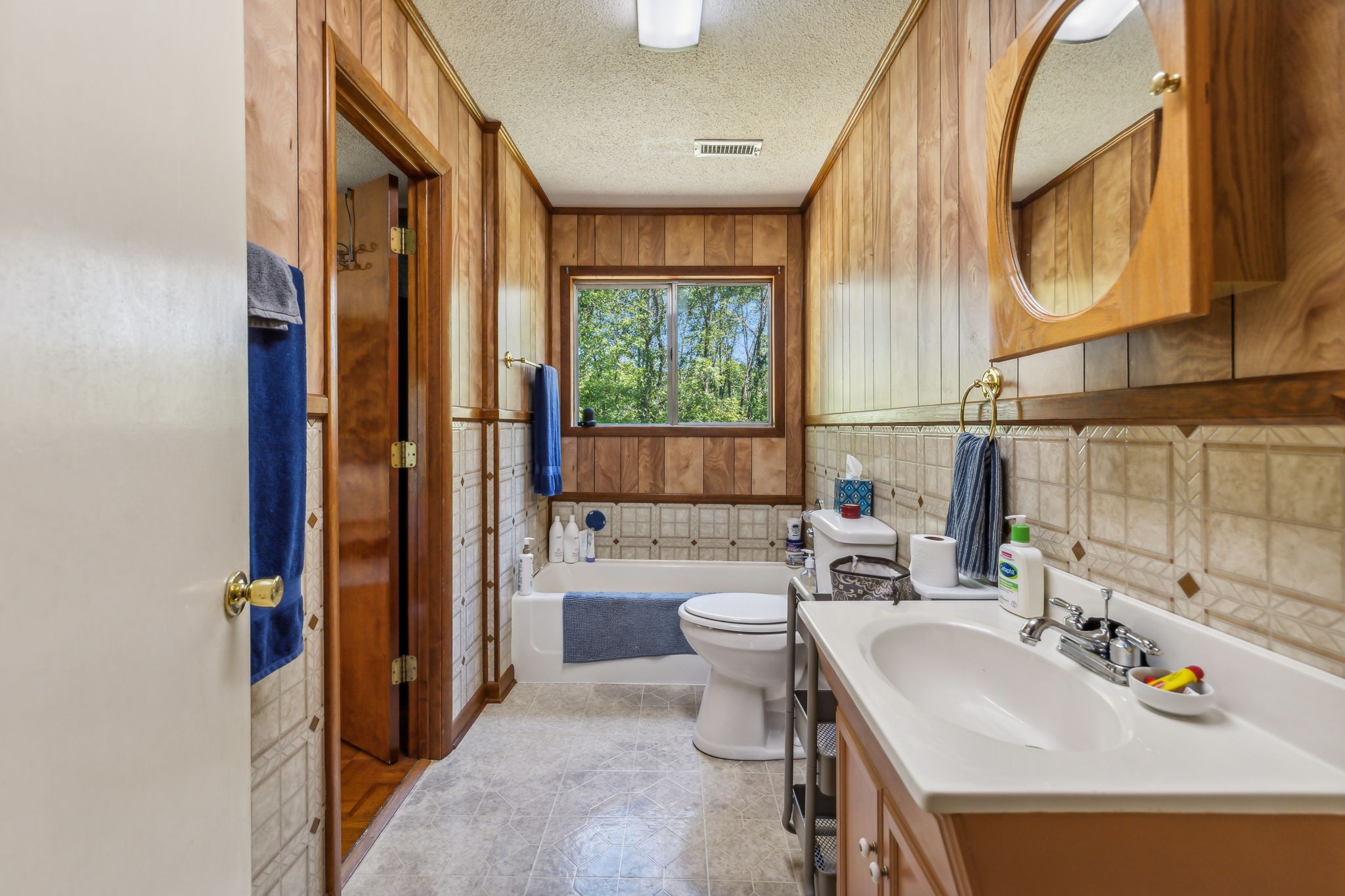 831 Damron Rd Property Photo 43