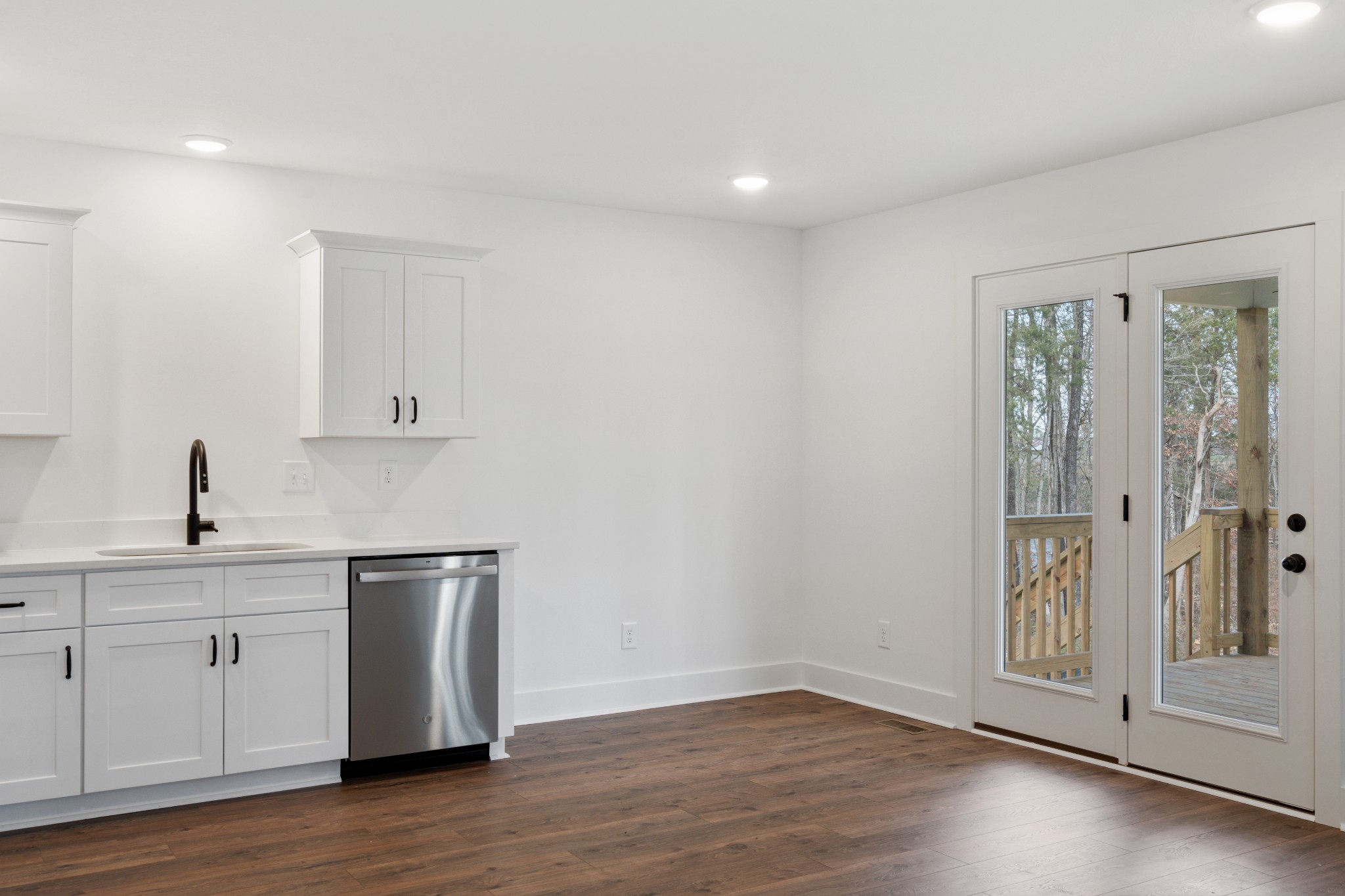 973 Andasia Way Property Photo 13