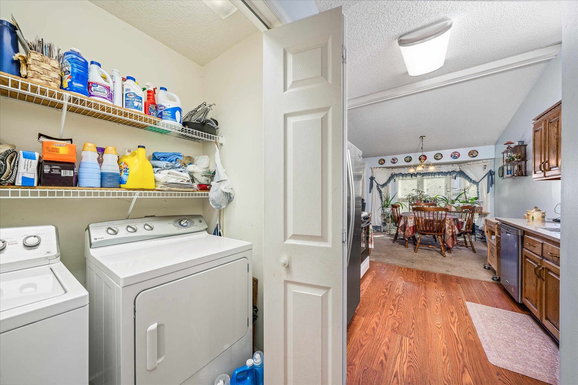 130 Chestnut Ct Property Photo 6