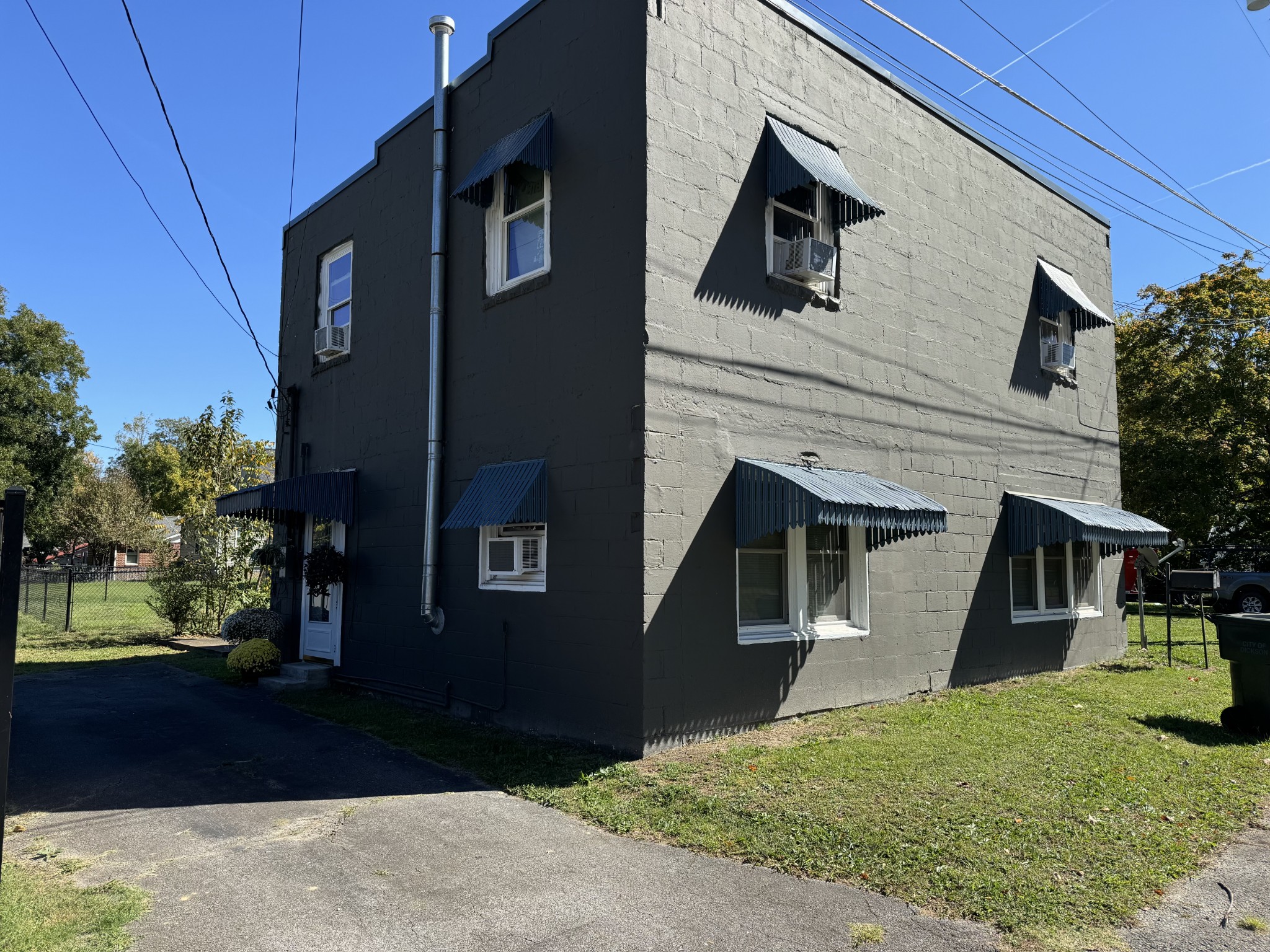 500 Church St Property Photo