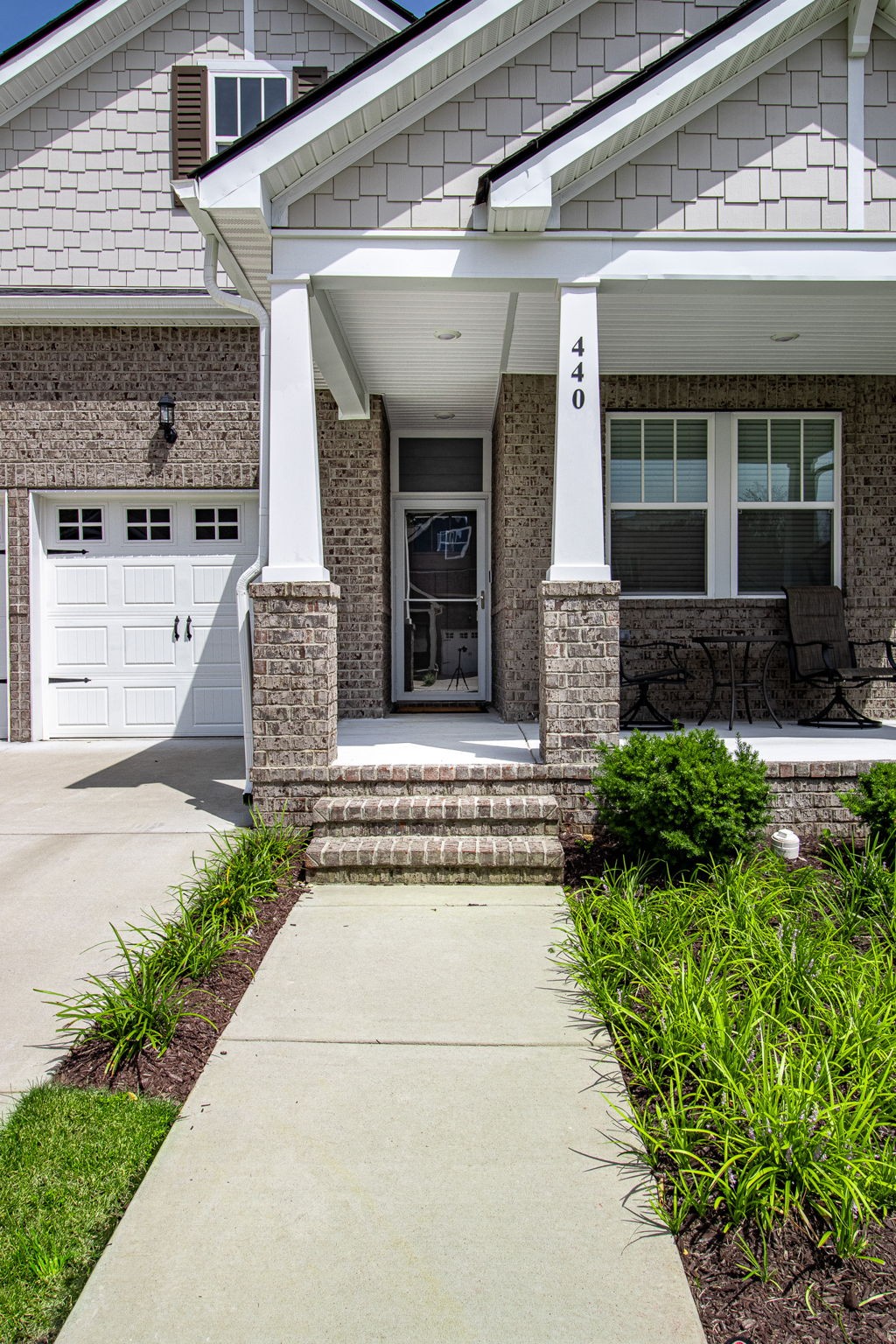 440 Golden Meadow Ln Property Photo 4