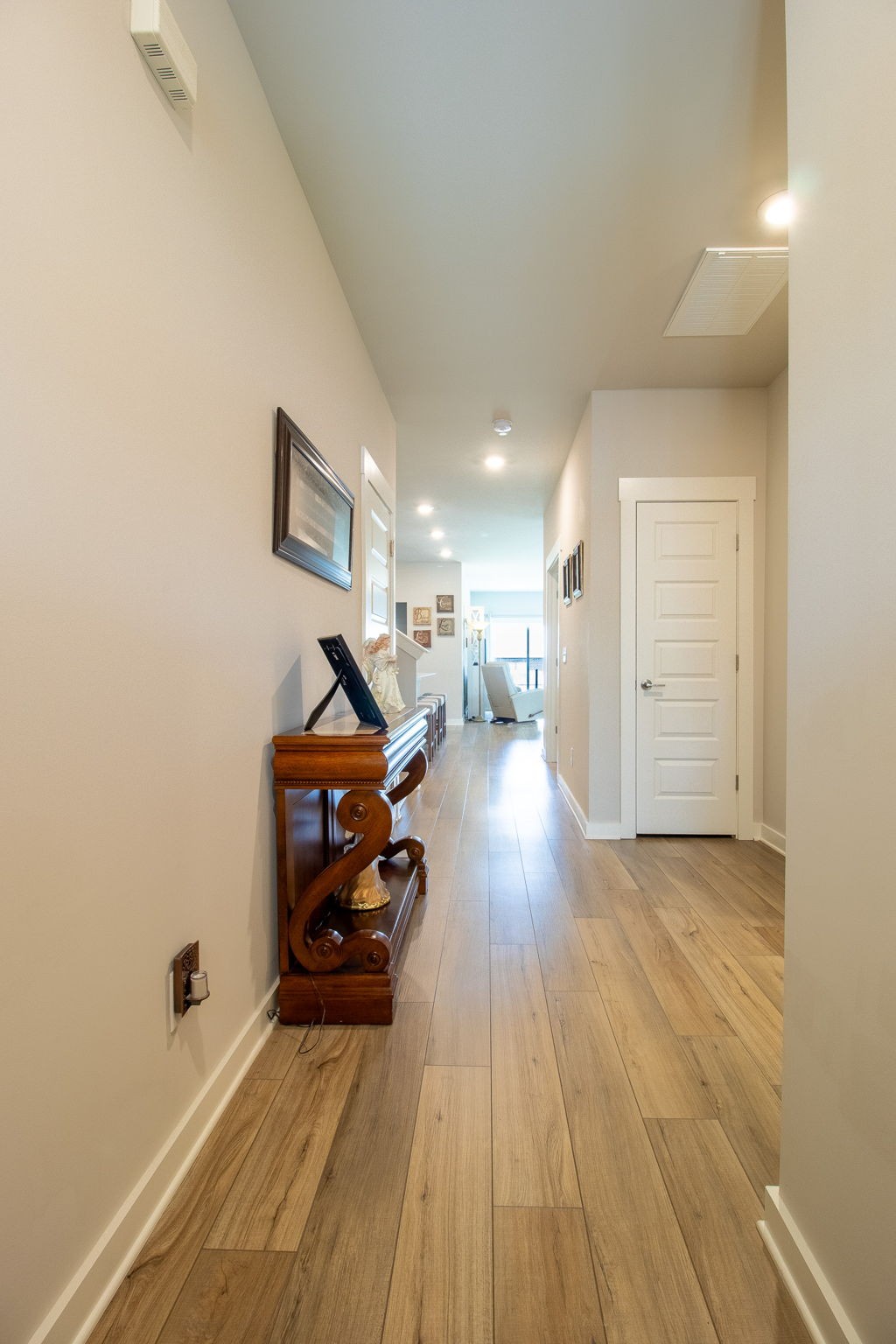 440 Golden Meadow Ln Property Photo 32