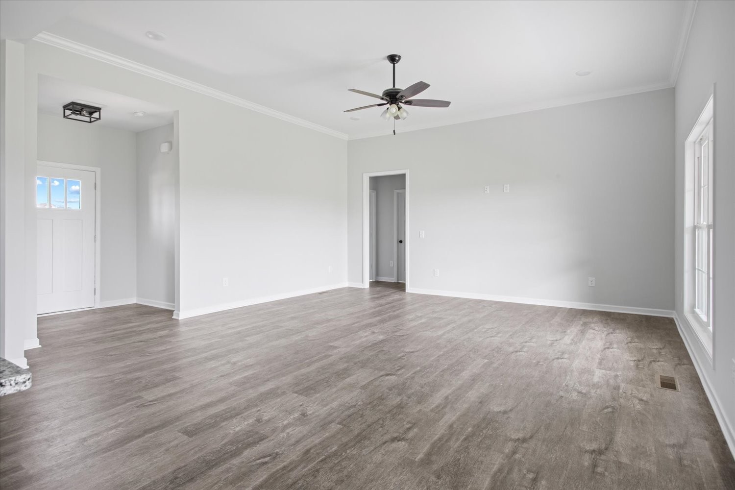 3254 Ostella Rd Property Photo 5