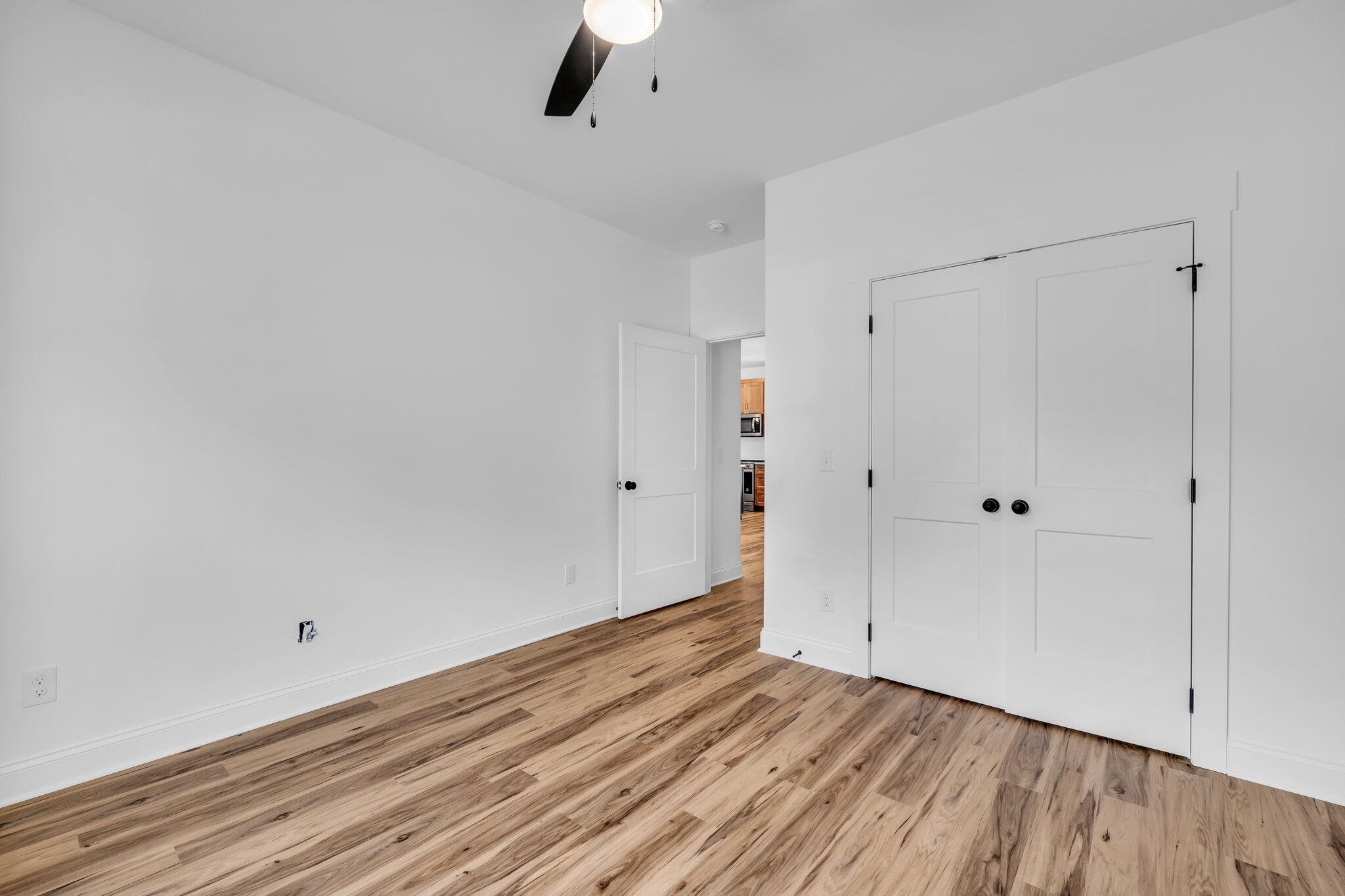 405 Boone Pass Property Photo 14