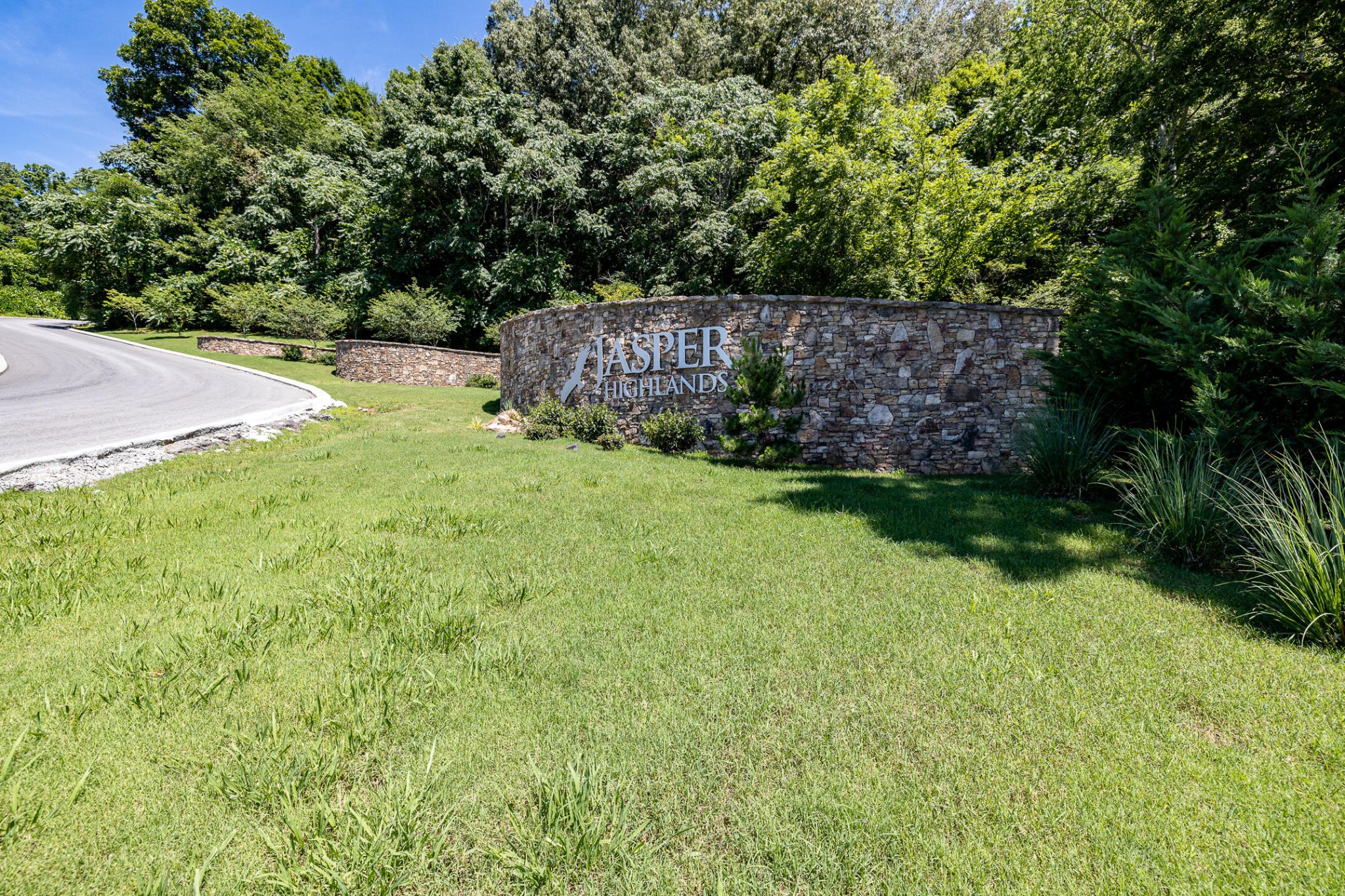 405 Boone Pass Property Photo 37