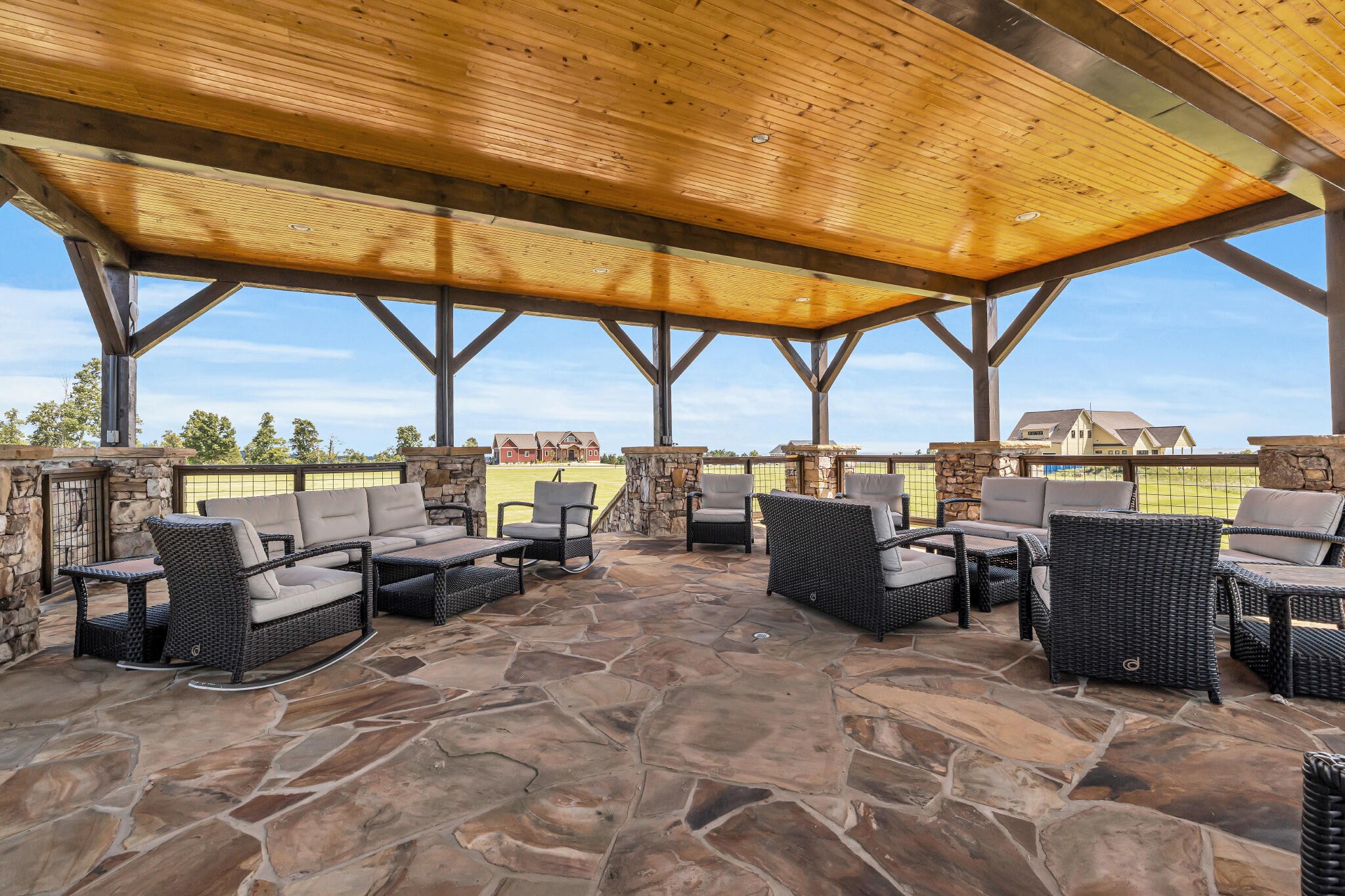 405 Boone Pass Property Photo 47