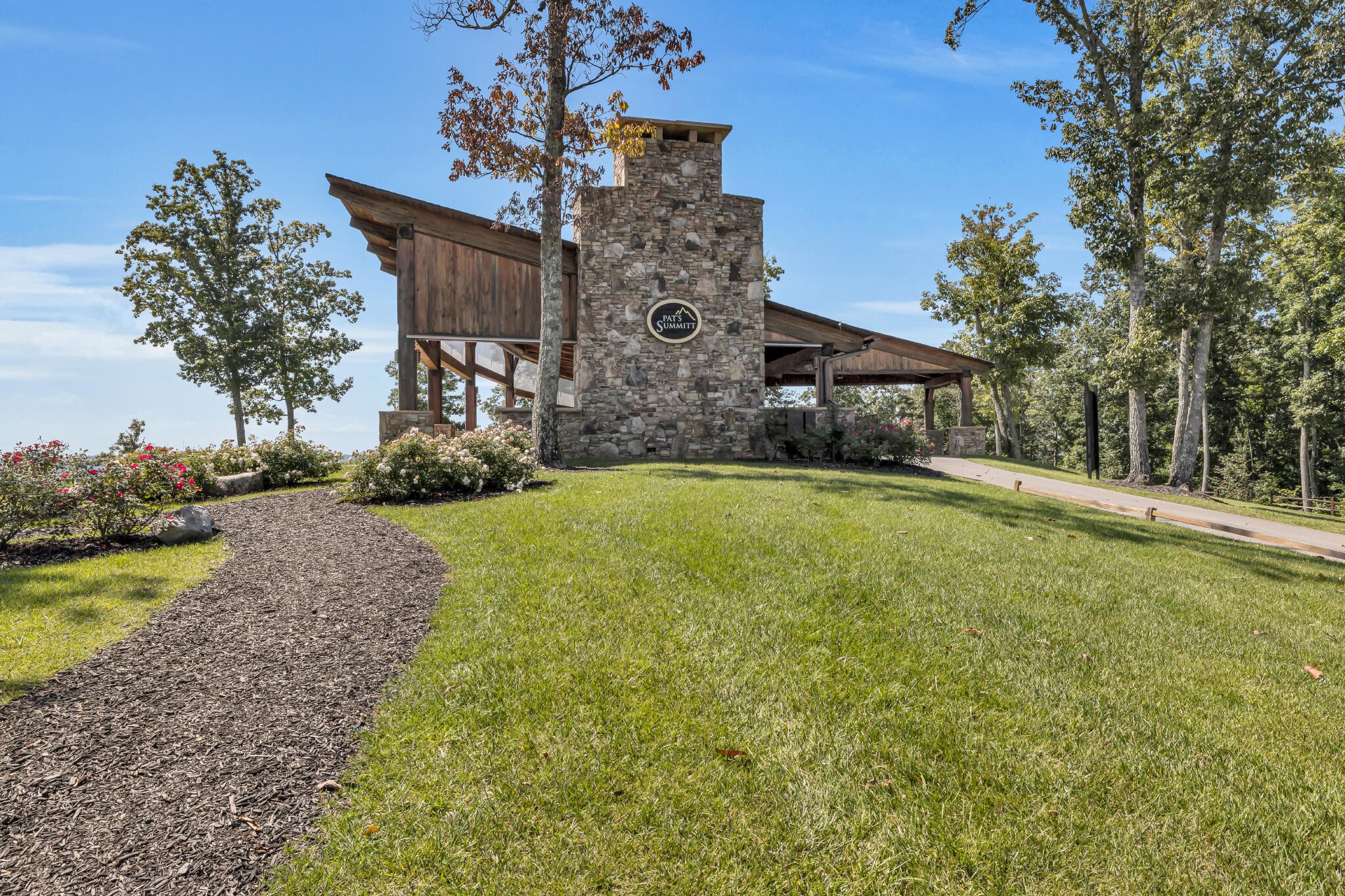 405 Boone Pass Property Photo 48