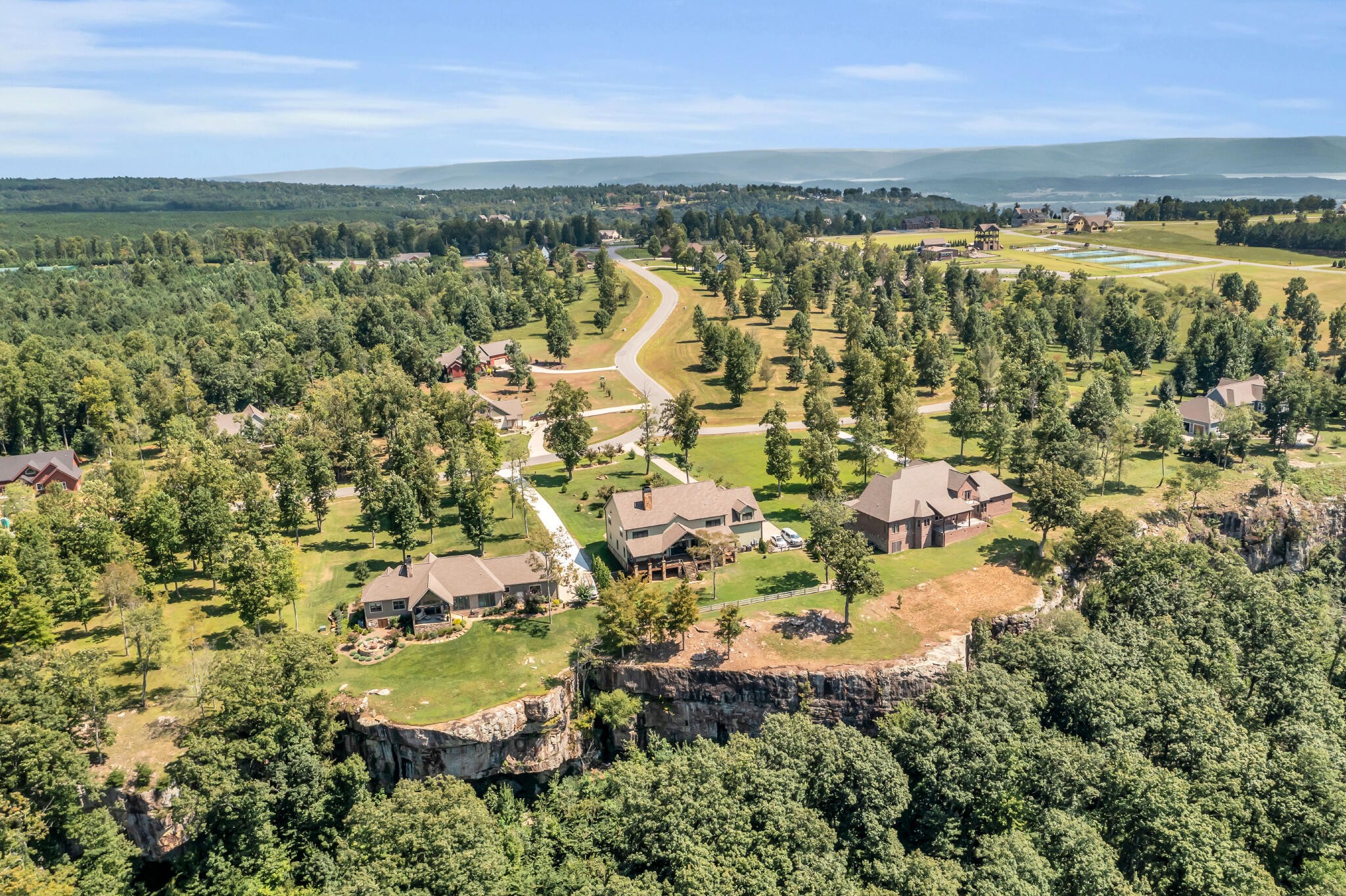 405 Boone Pass Property Photo 55