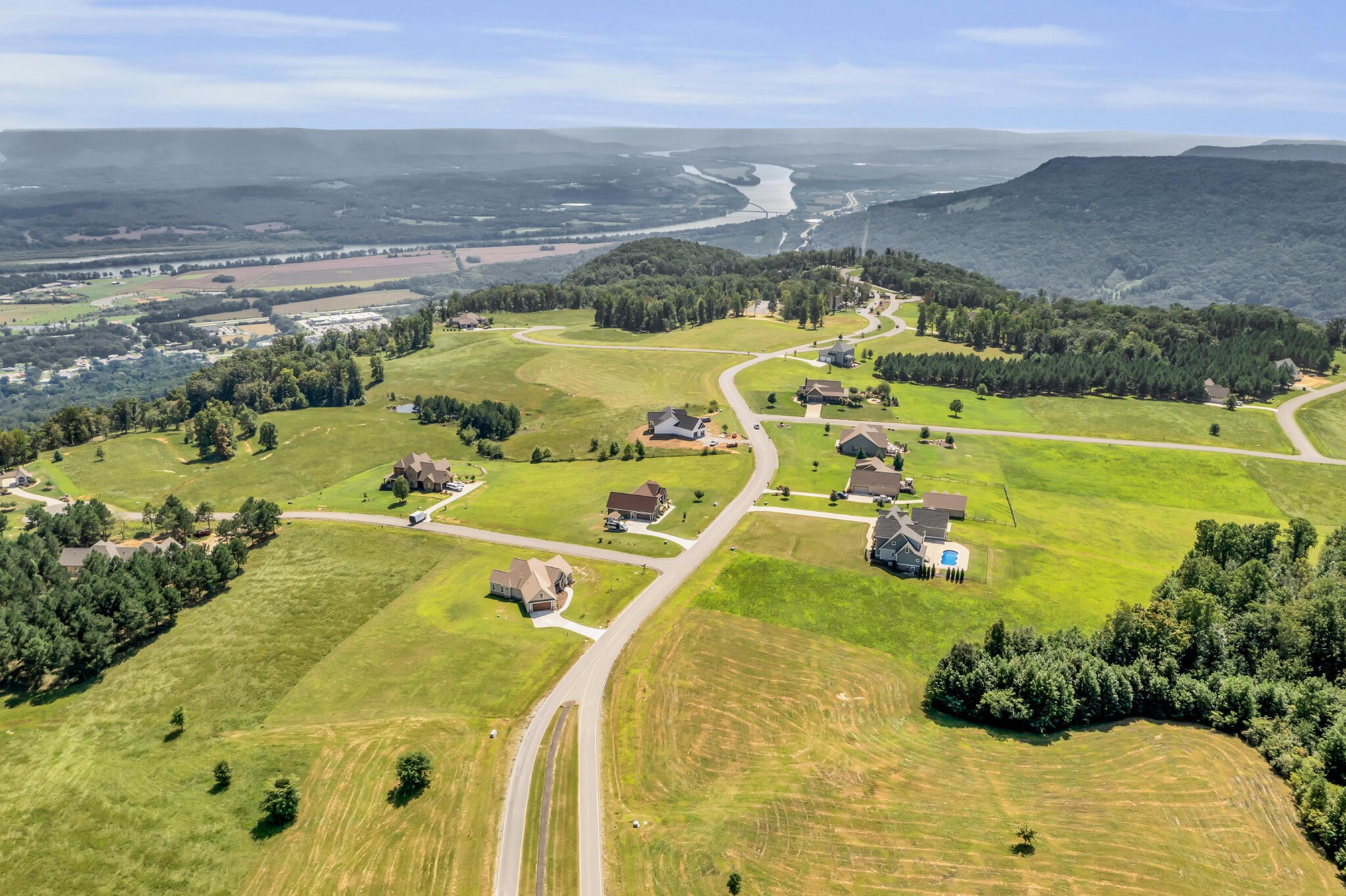 405 Boone Pass Property Photo 63