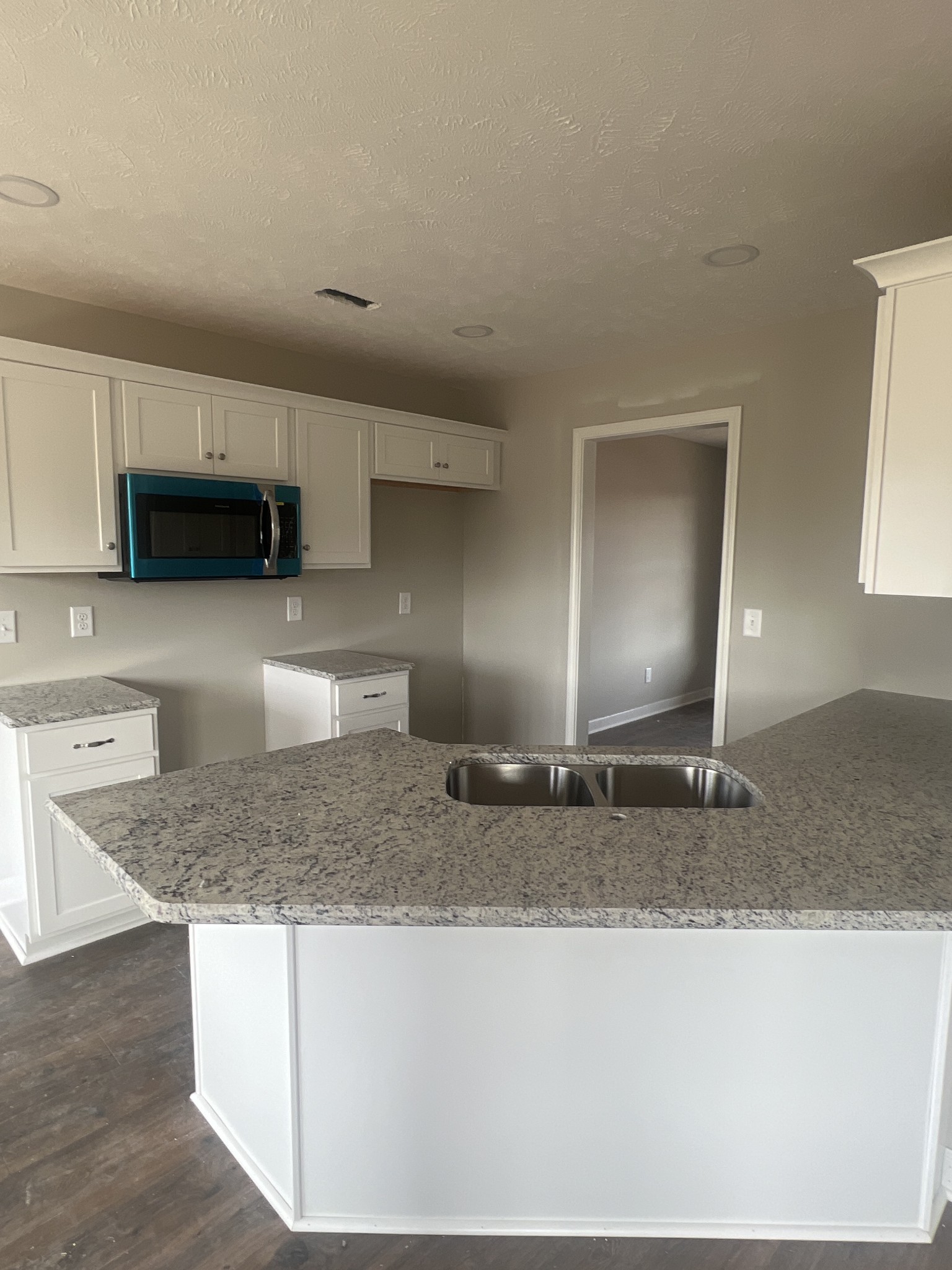 3313 Curie Circle Property Photo 3