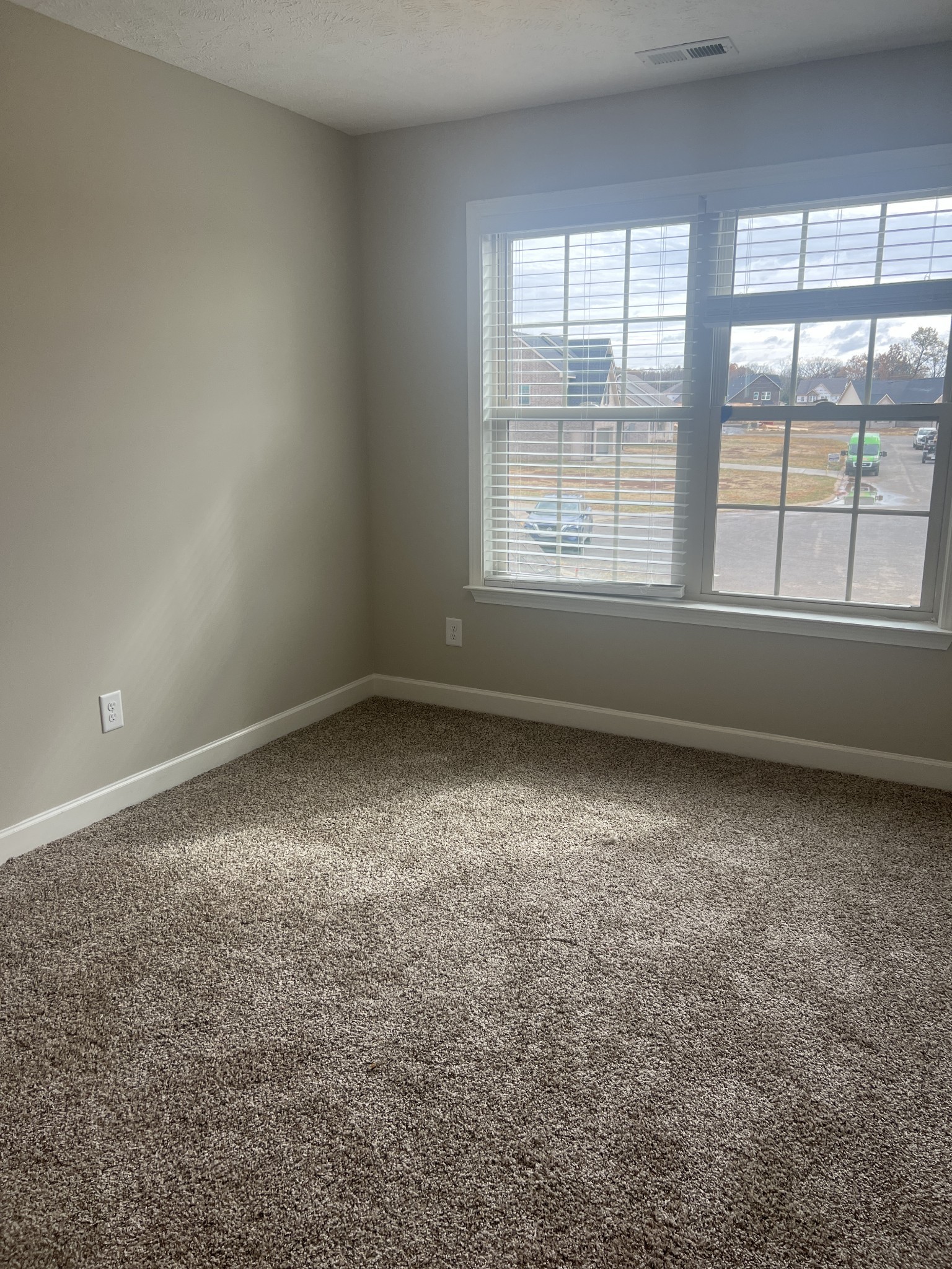 3313 Curie Circle Property Photo 8