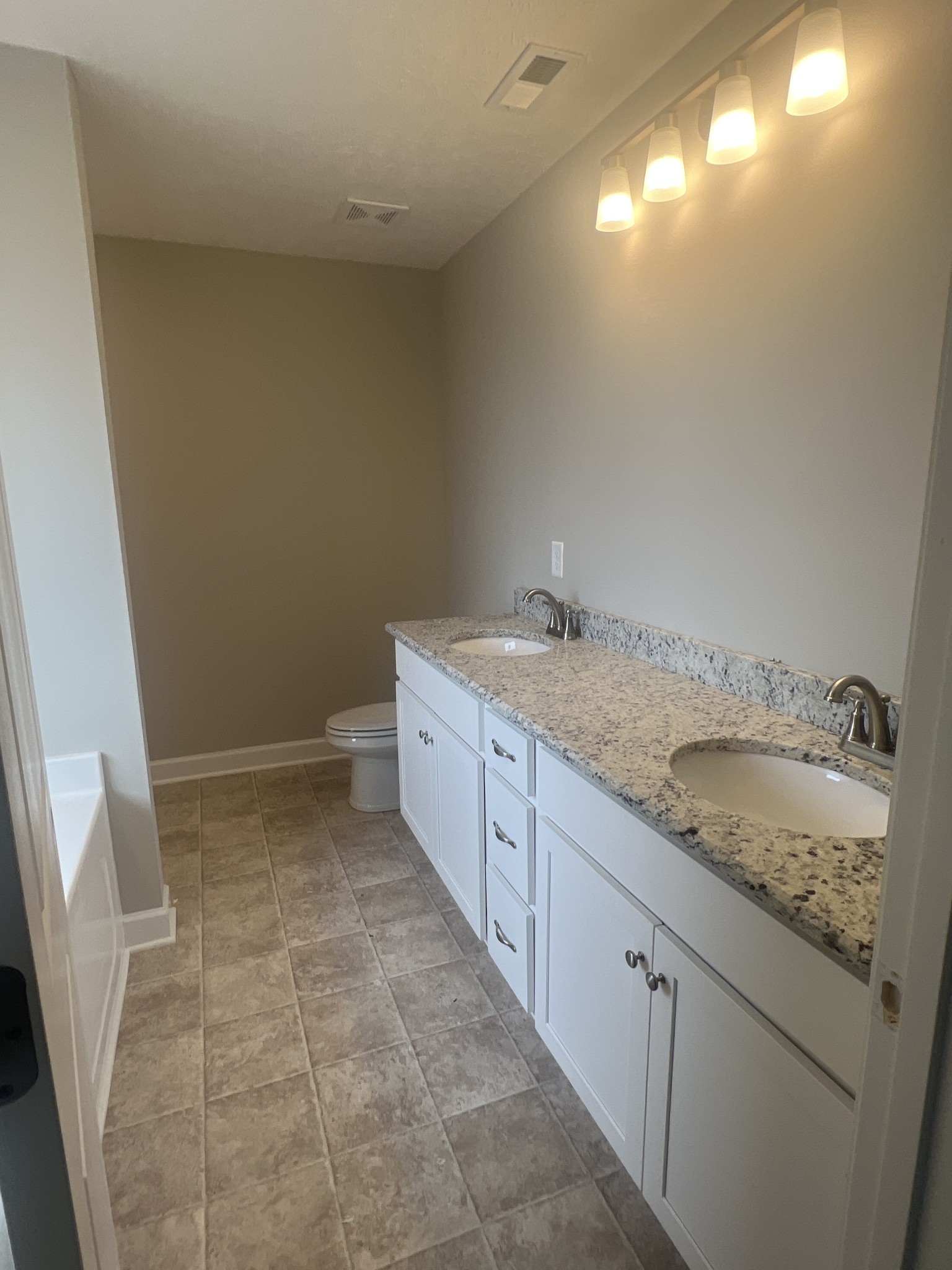 3313 Curie Circle Property Photo 11