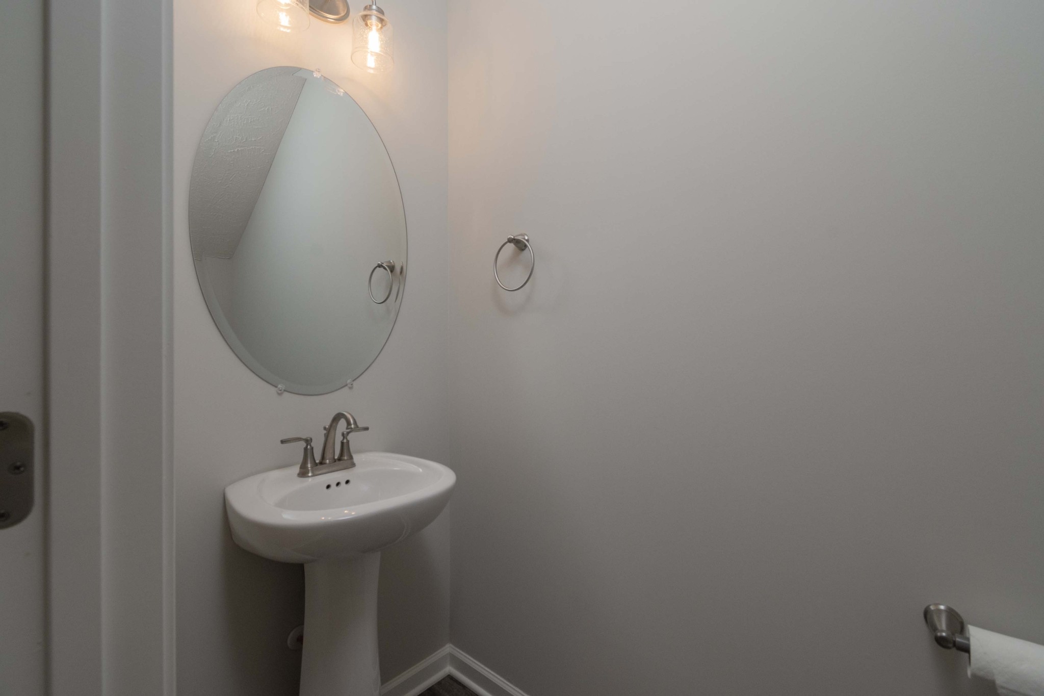 1852 Bethpage Dr Property Photo 13