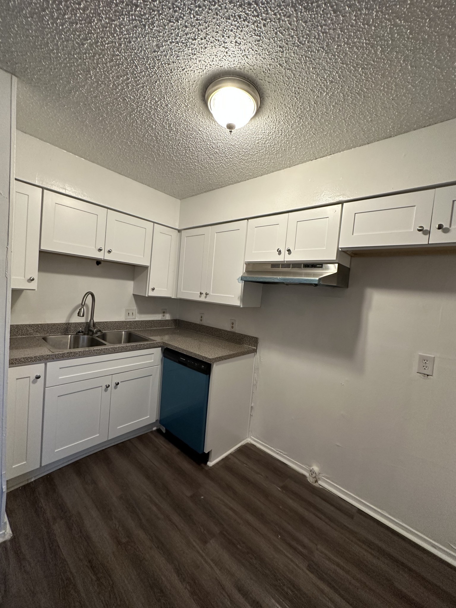 1057 Harold Dr Property Photo 1