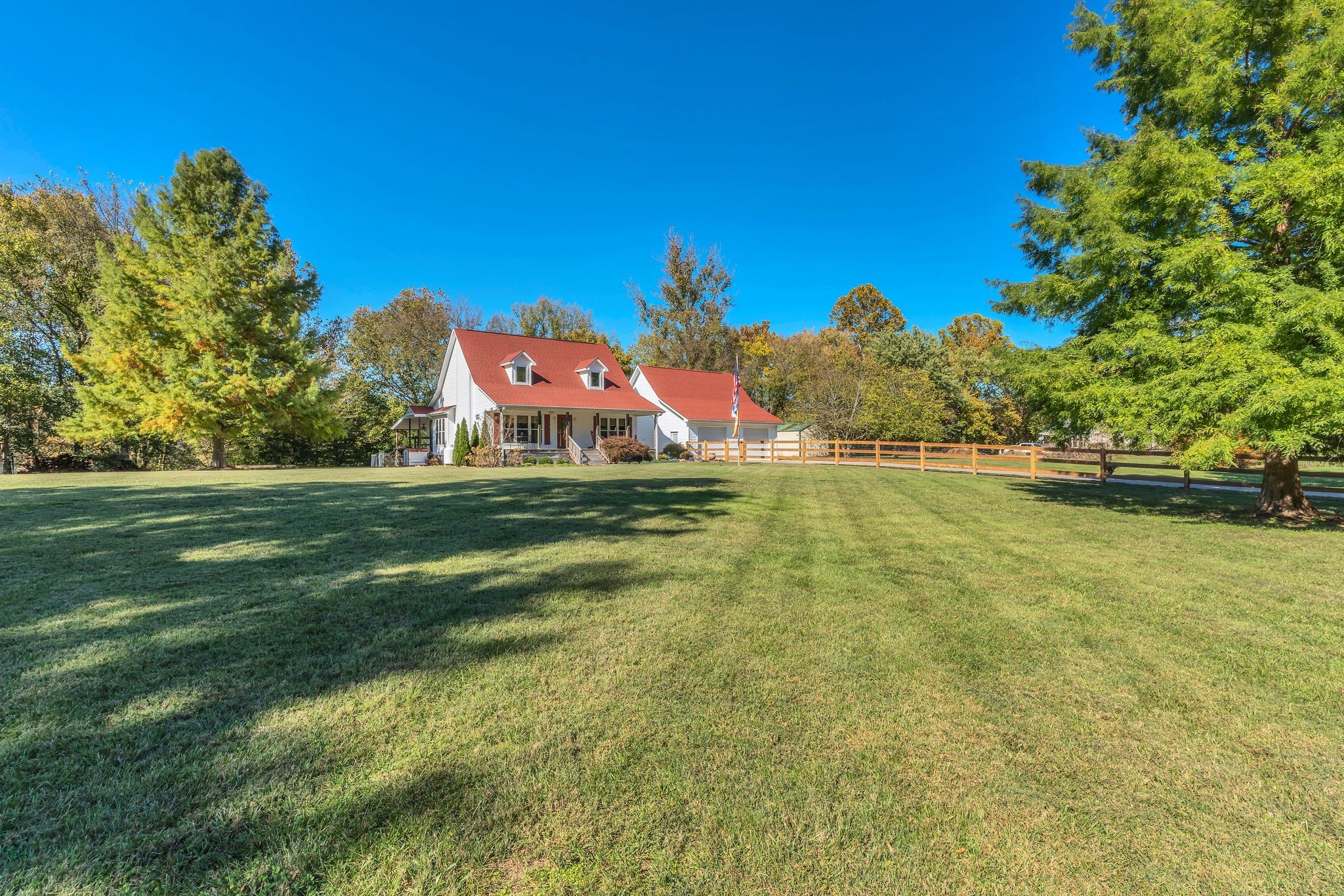6285 Medley Ammonett Rd Property Photo 5