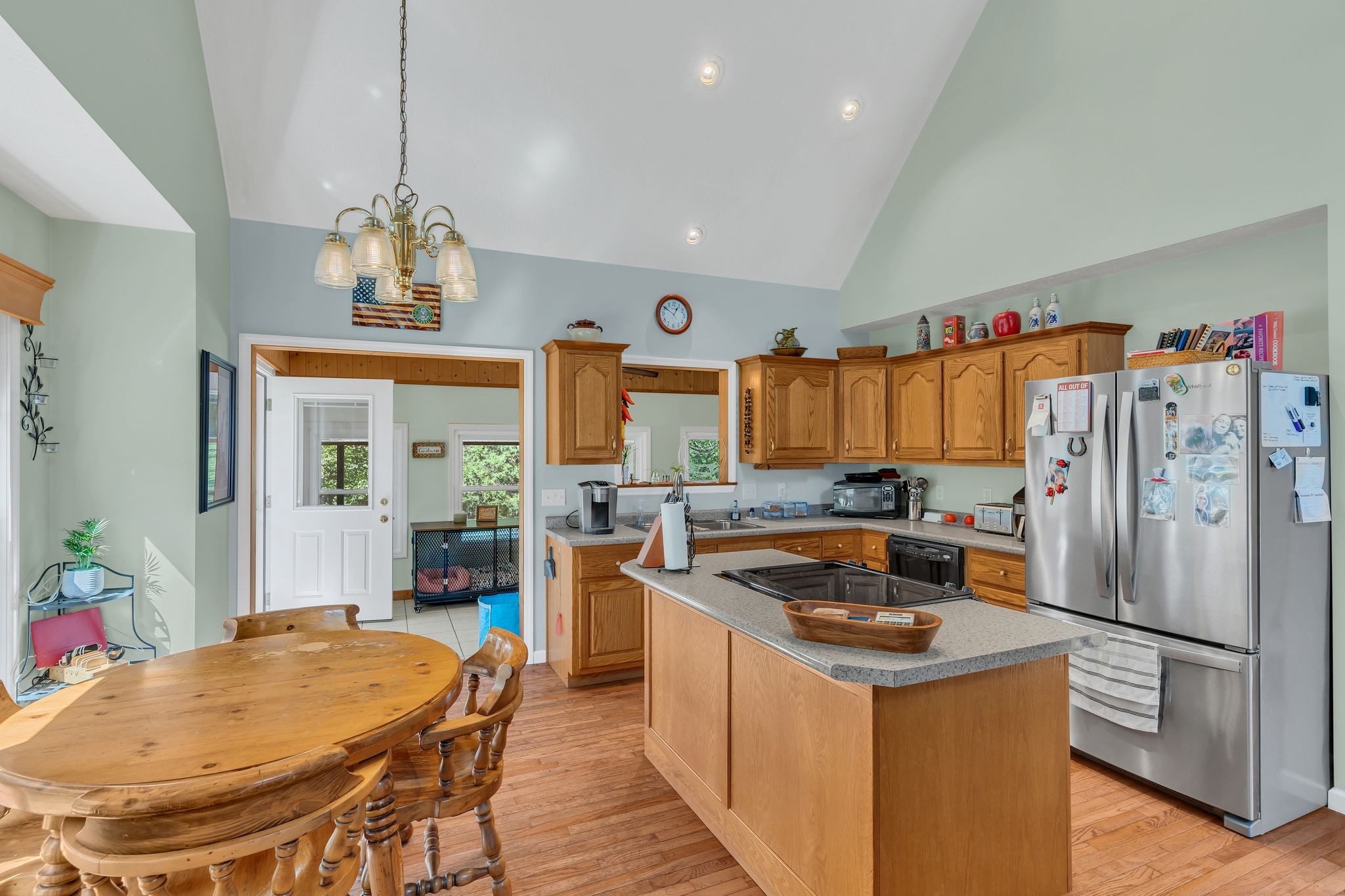 6285 Medley Ammonette Rd Property Photo 10