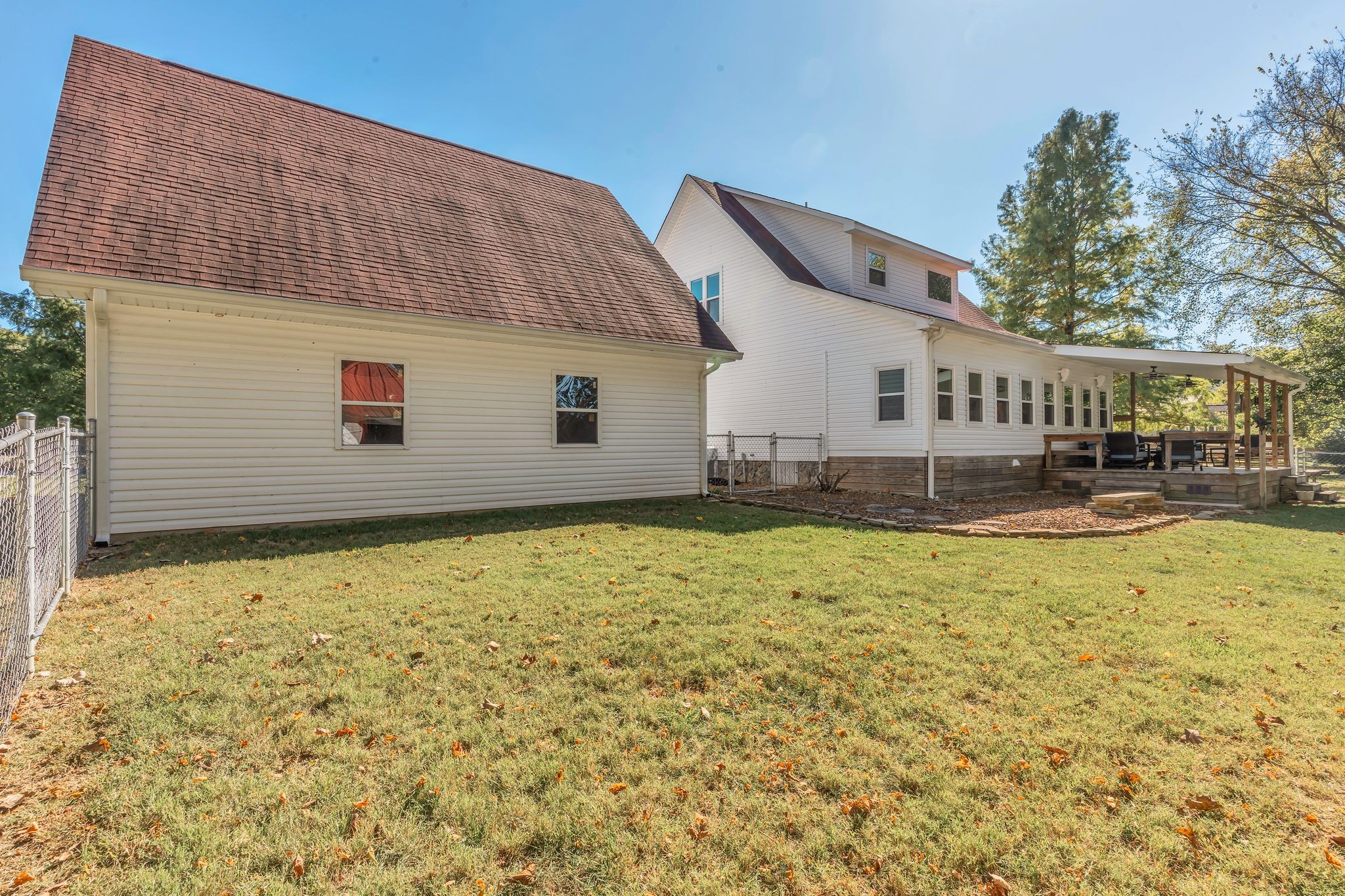 6285 Medley Ammonette Rd Property Photo 32