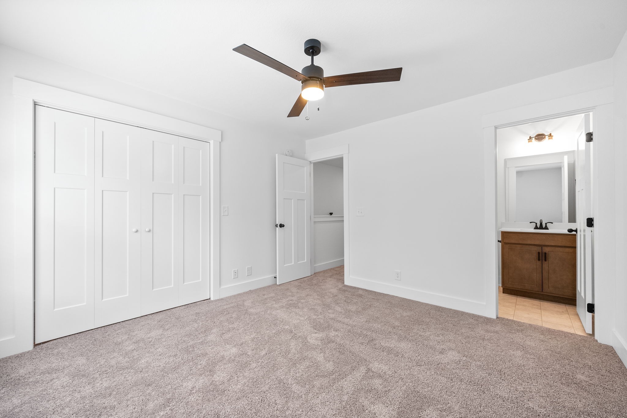 316 Front Ridge Circle Property Photo 16