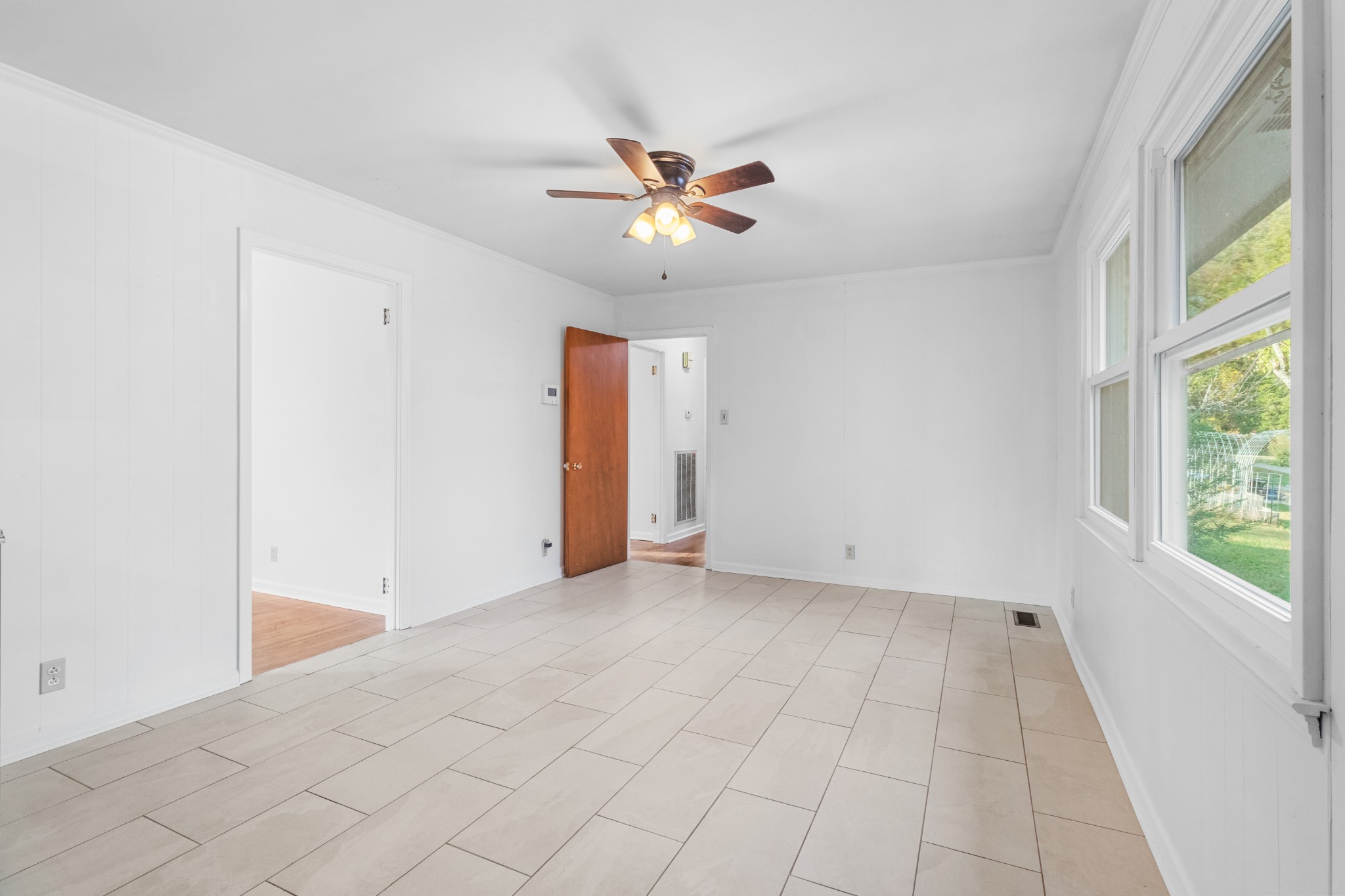 913 Branch Rd Property Photo 18