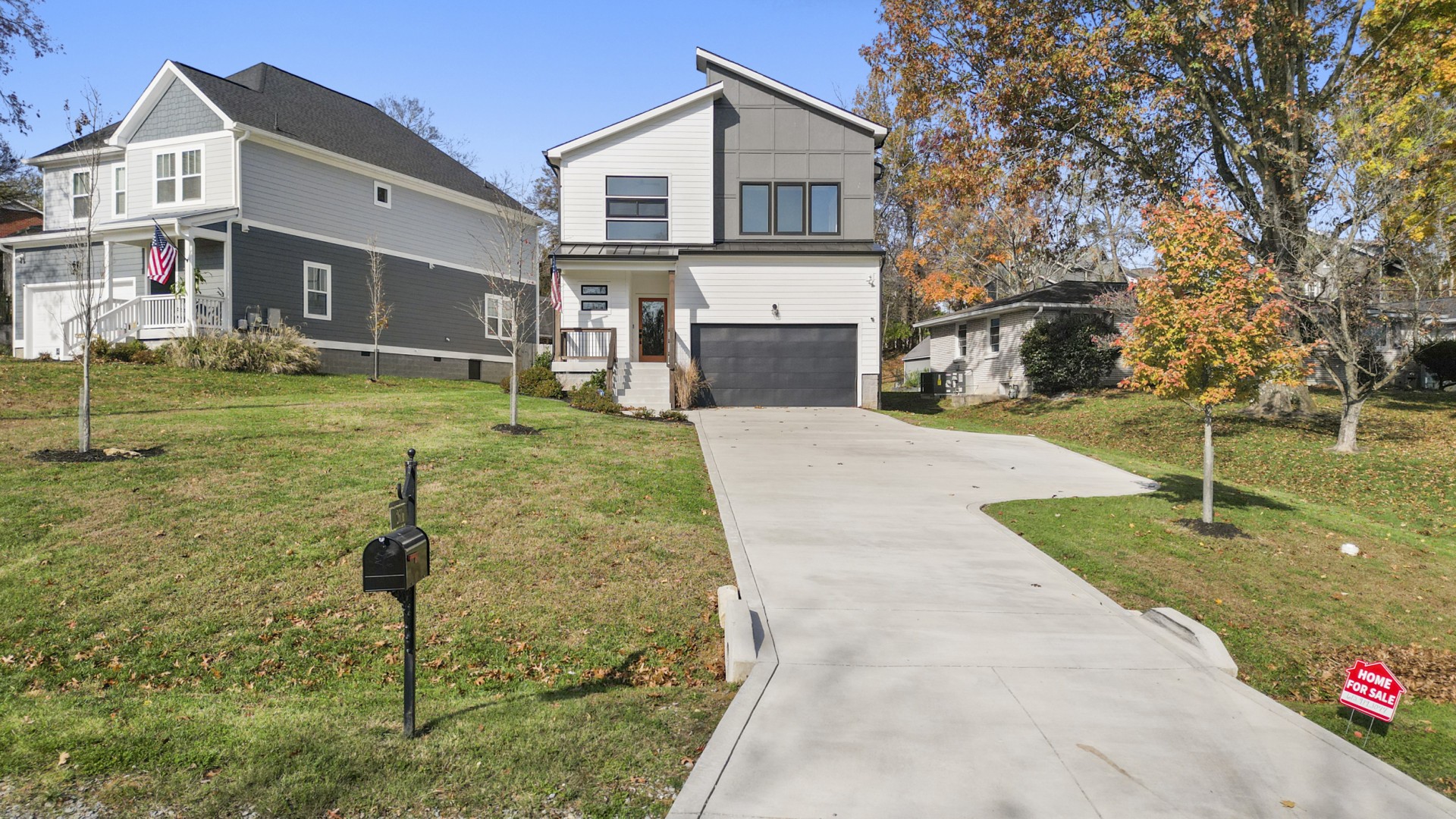 2611b Tiffany Dr Property Photo 1