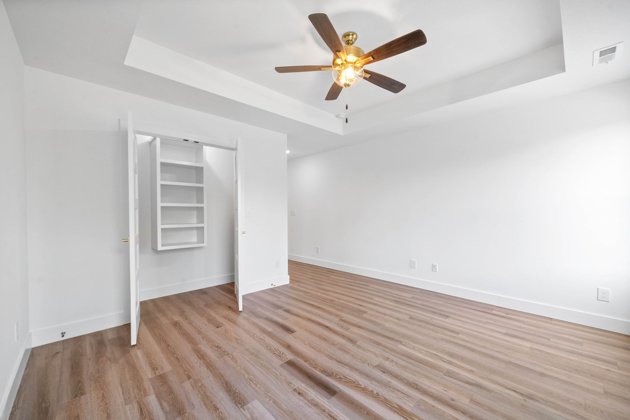 411 Blue Ridge Ct Property Photo 29