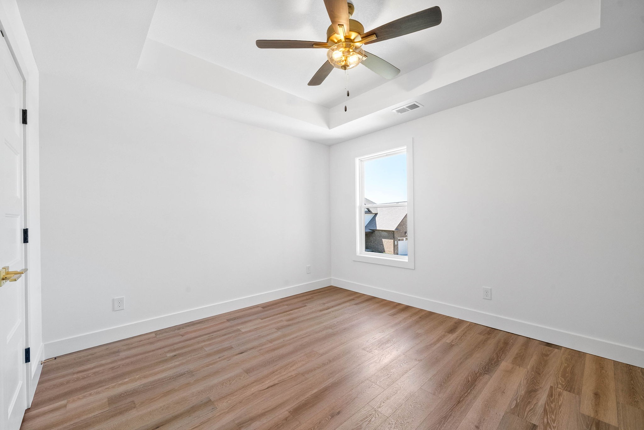 411 Blue Ridge Ct Property Photo 37