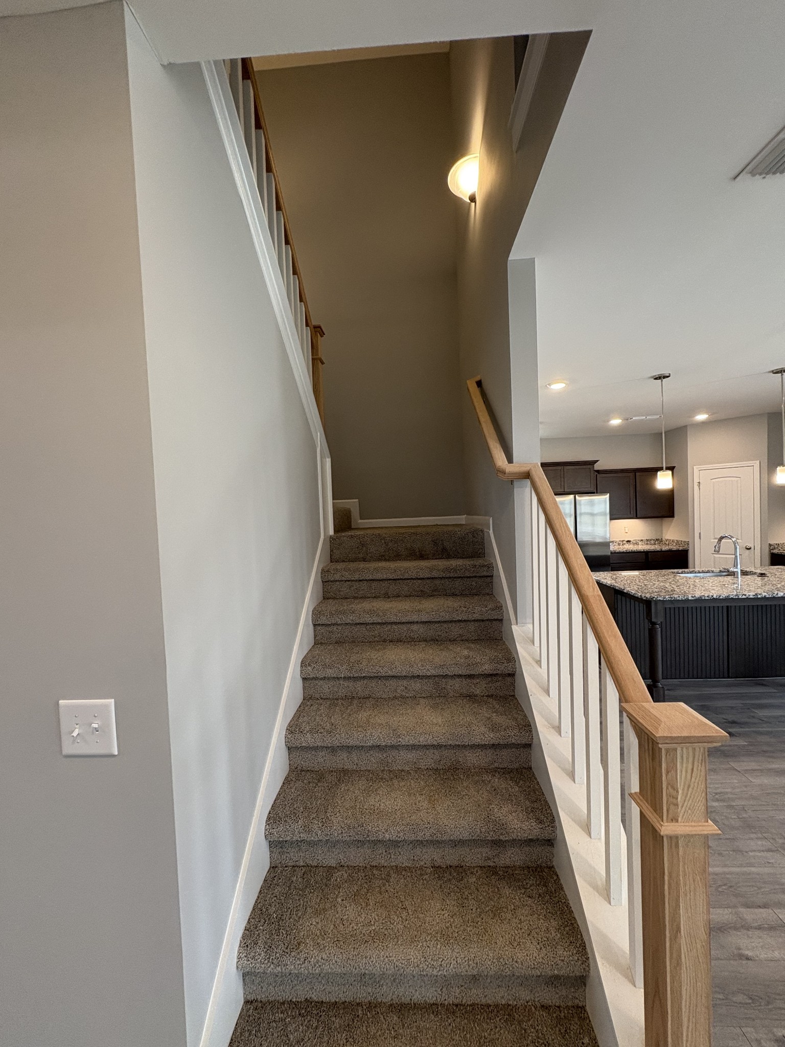 104 San Juan Court Property Photo 8