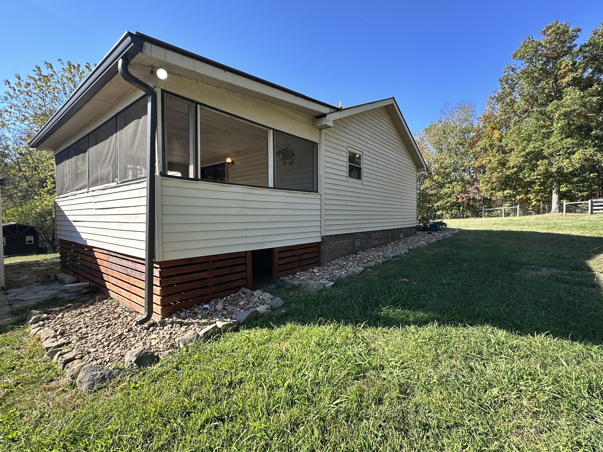 695 Bucket Branch Rd Property Photo 45