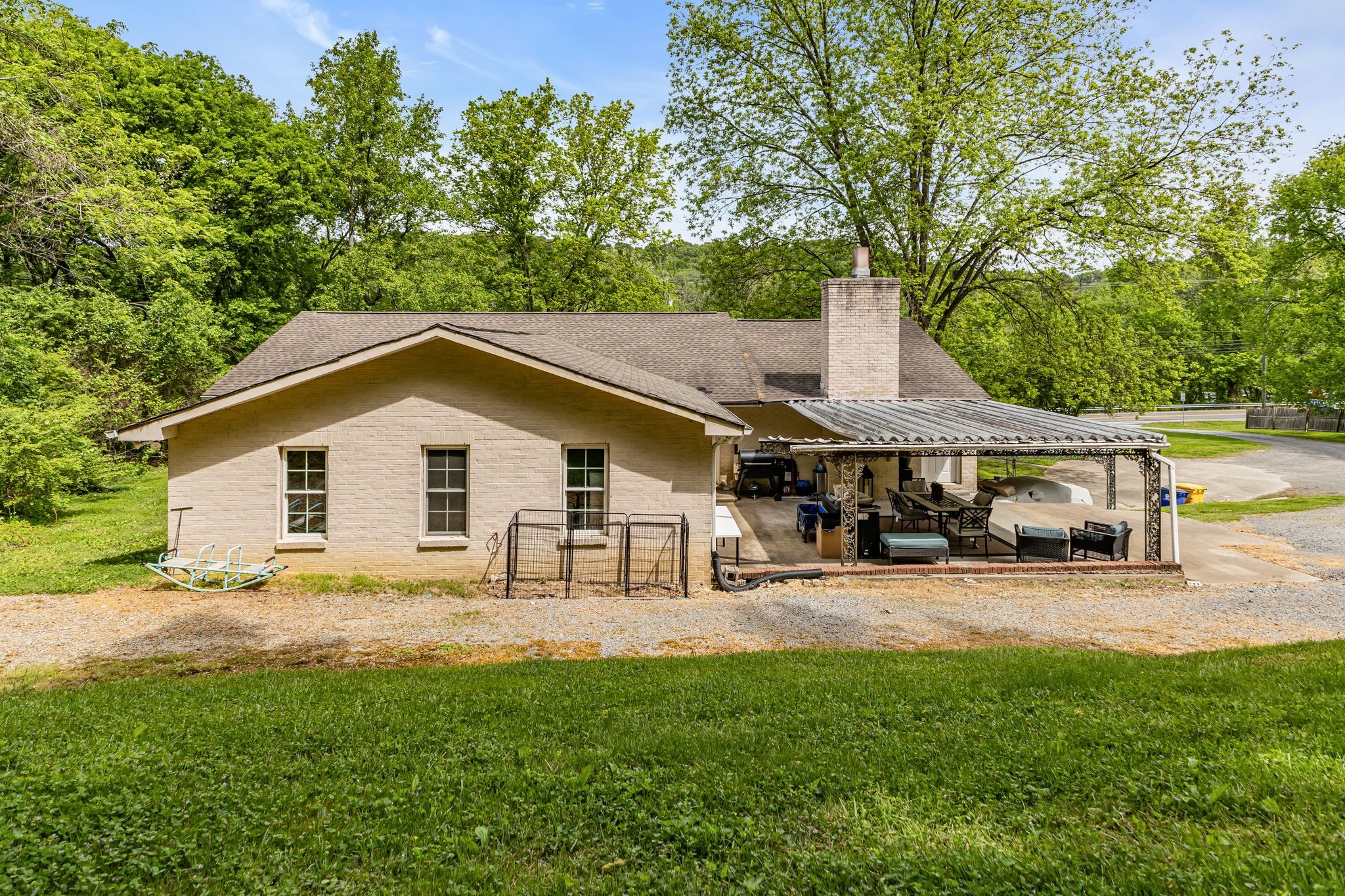 9005 Highway 100 Property Photo 18