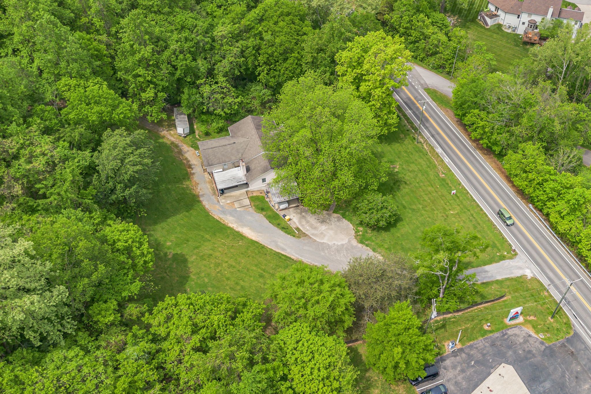 9005 Highway 100 Property Photo 29