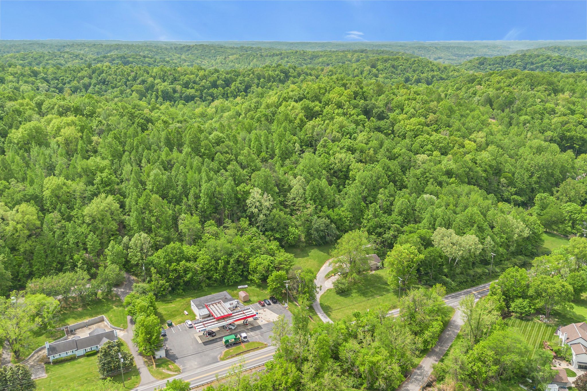 9005 Highway 100 Property Photo 30