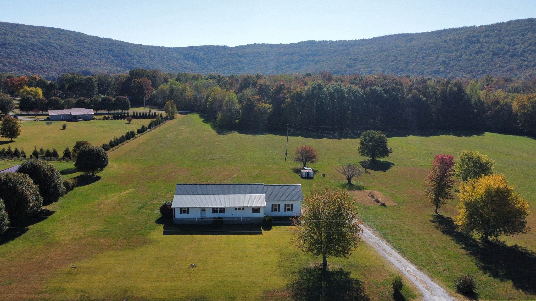 524 Vernon Winton Rd Property Photo 1
