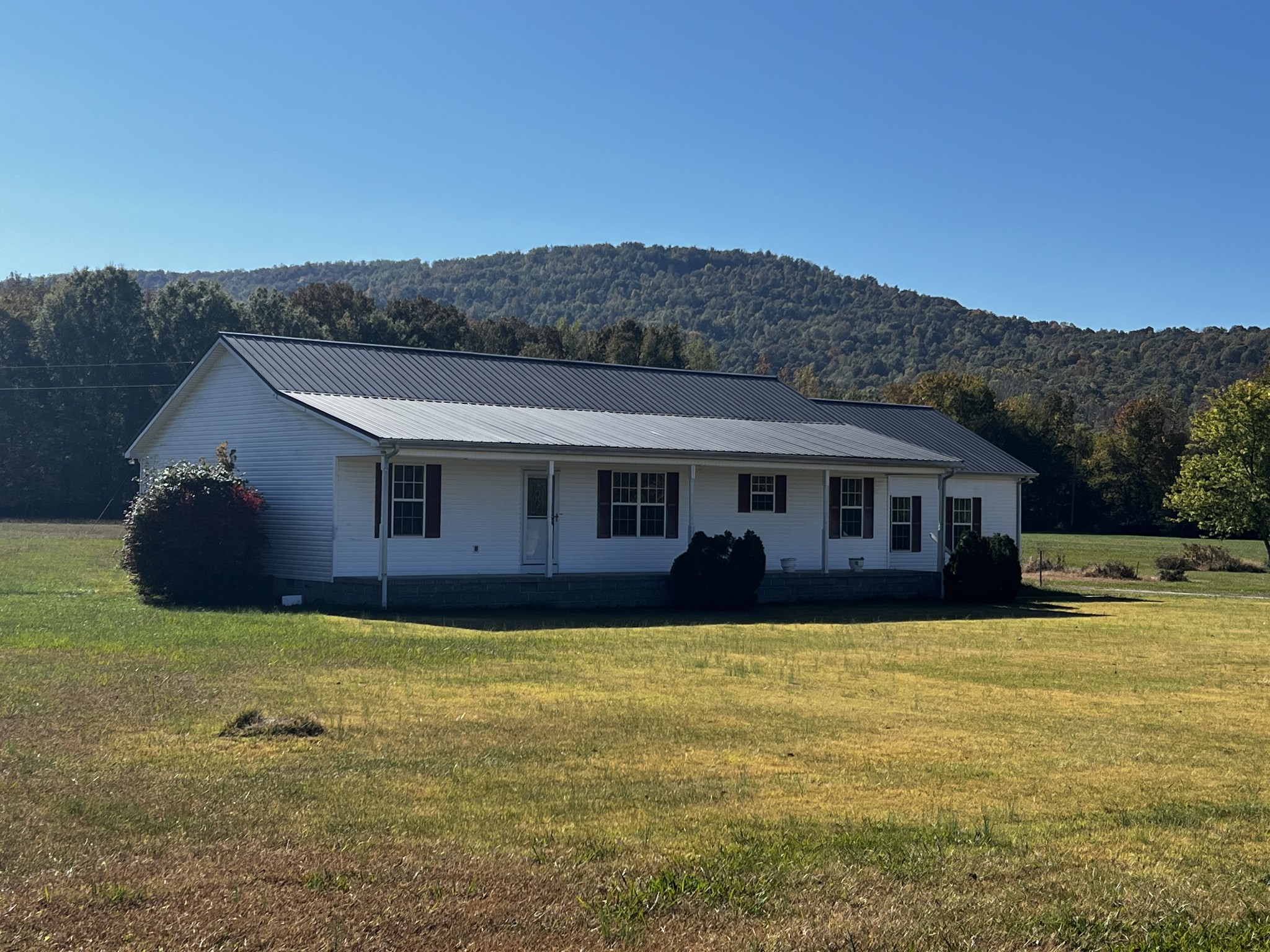 524 Vernon Winton Rd Property Photo 5