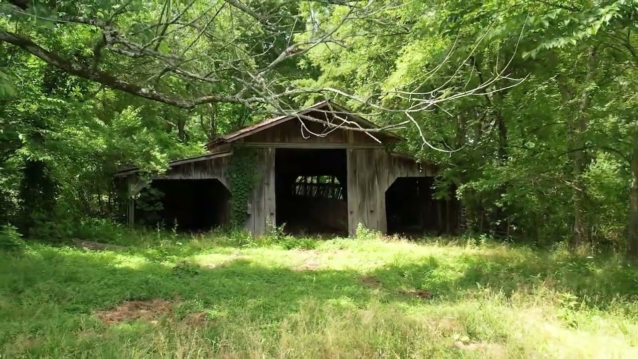 775 Railroad Rd Property Photo 4