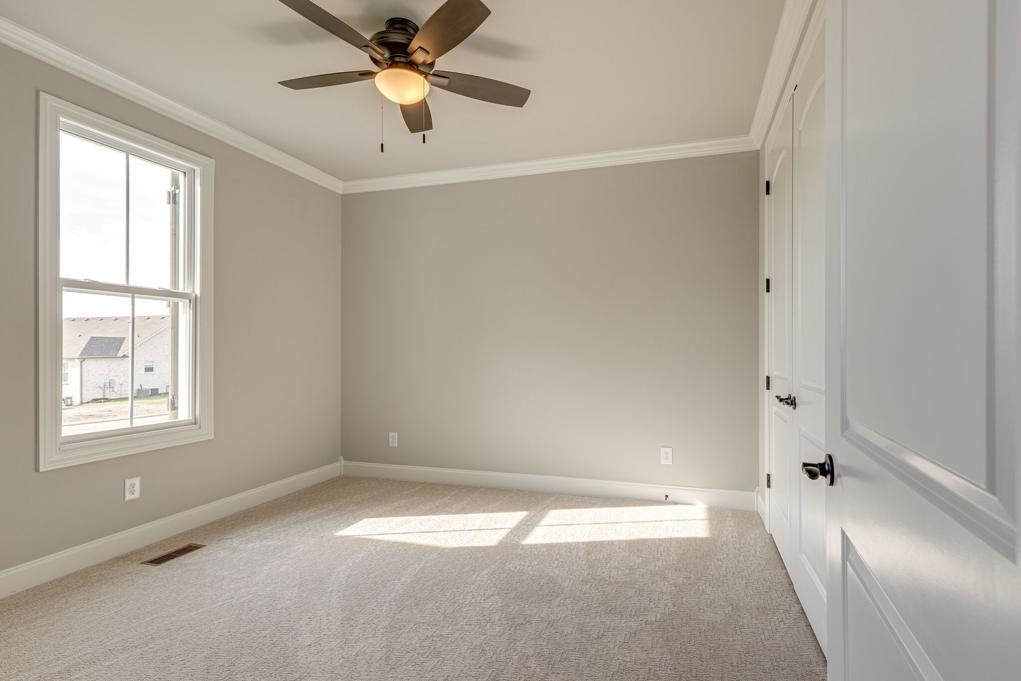 3053 Henley Way Property Photo 44