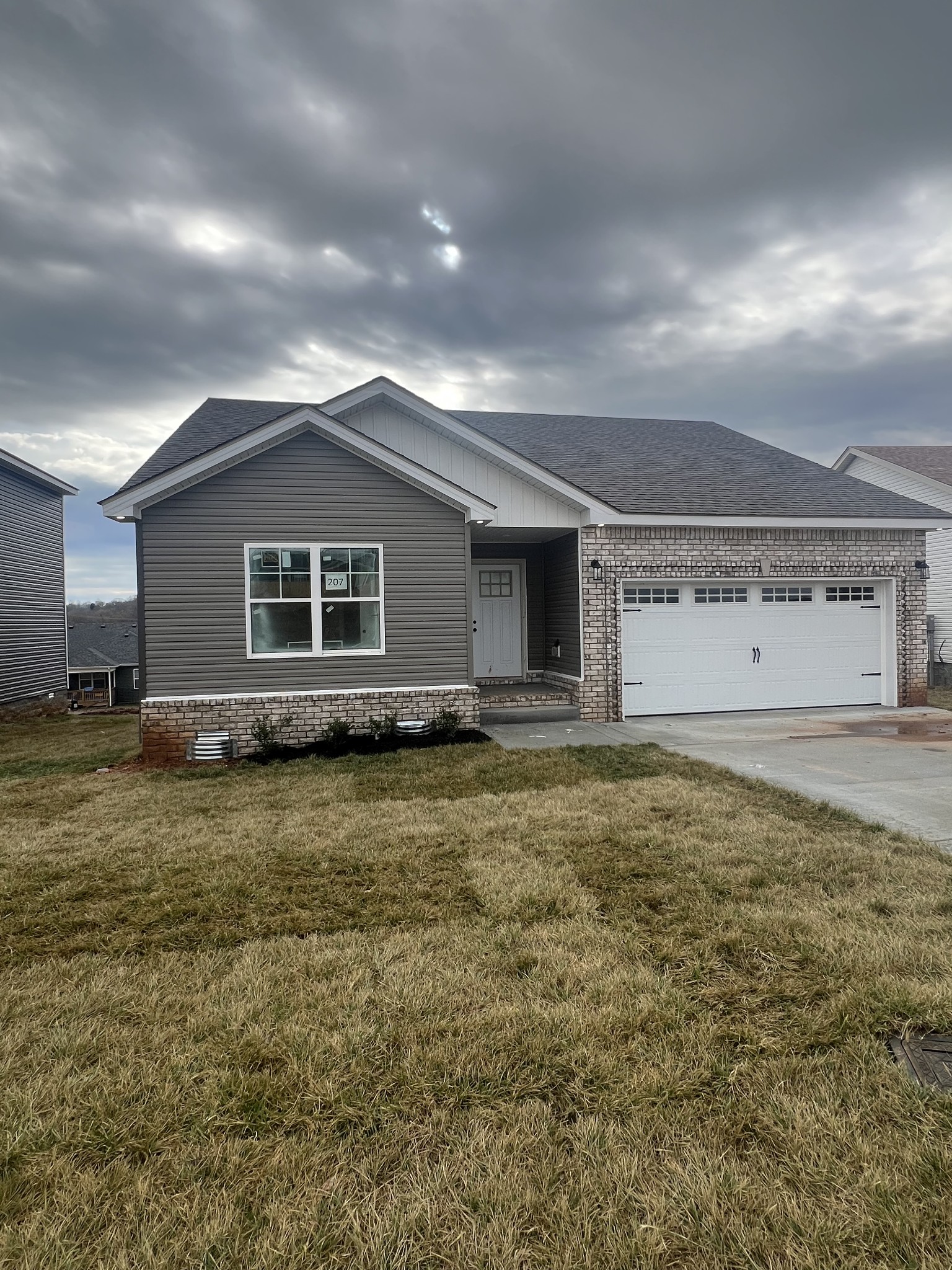 207 Cardinal Creek Property Photo 2