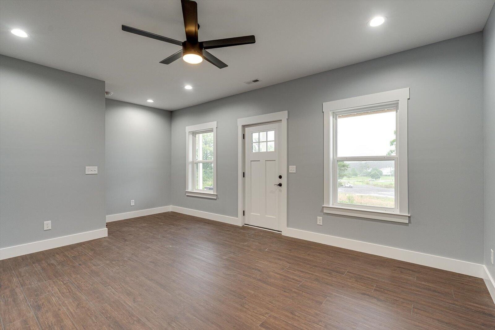 1322 Unity Drive, Ne Property Photo 22
