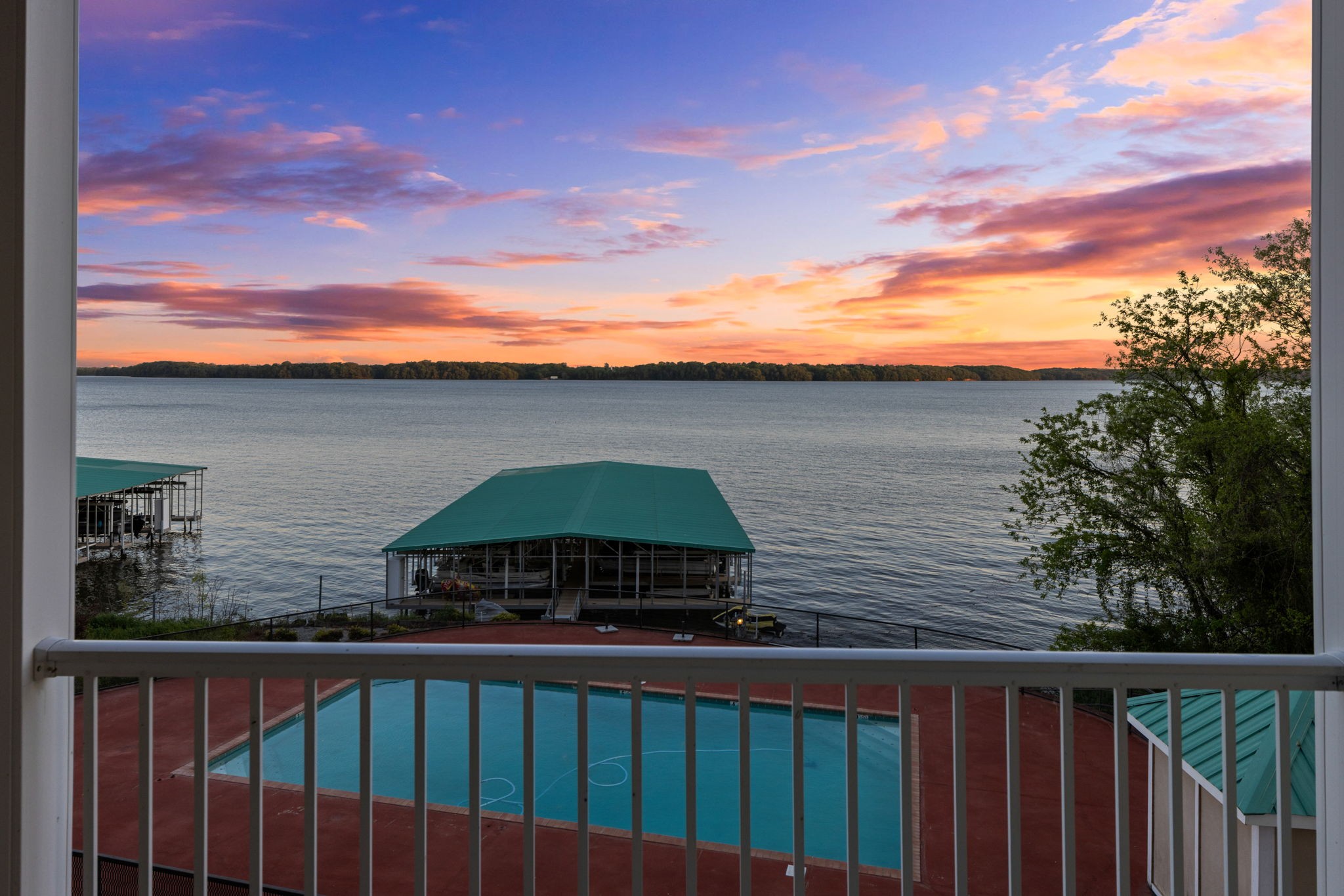 5590 Bay Village Dr Property Photo 15