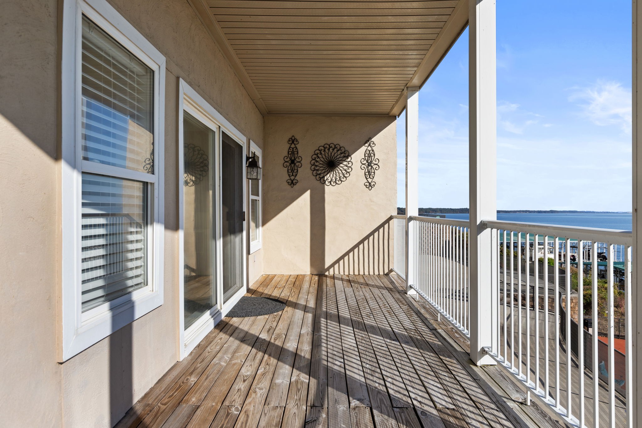 5590 Bay Village Dr Property Photo 38