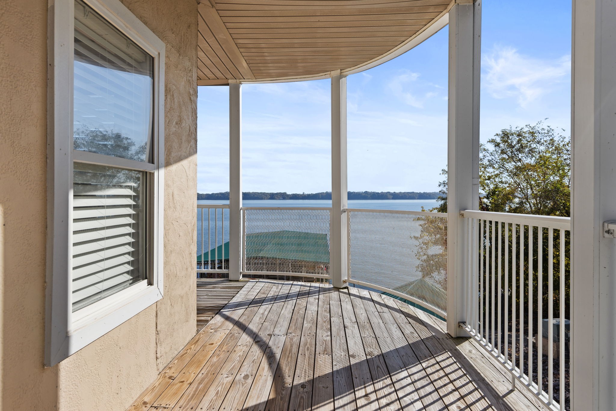 5590 Bay Village Dr Property Photo 39