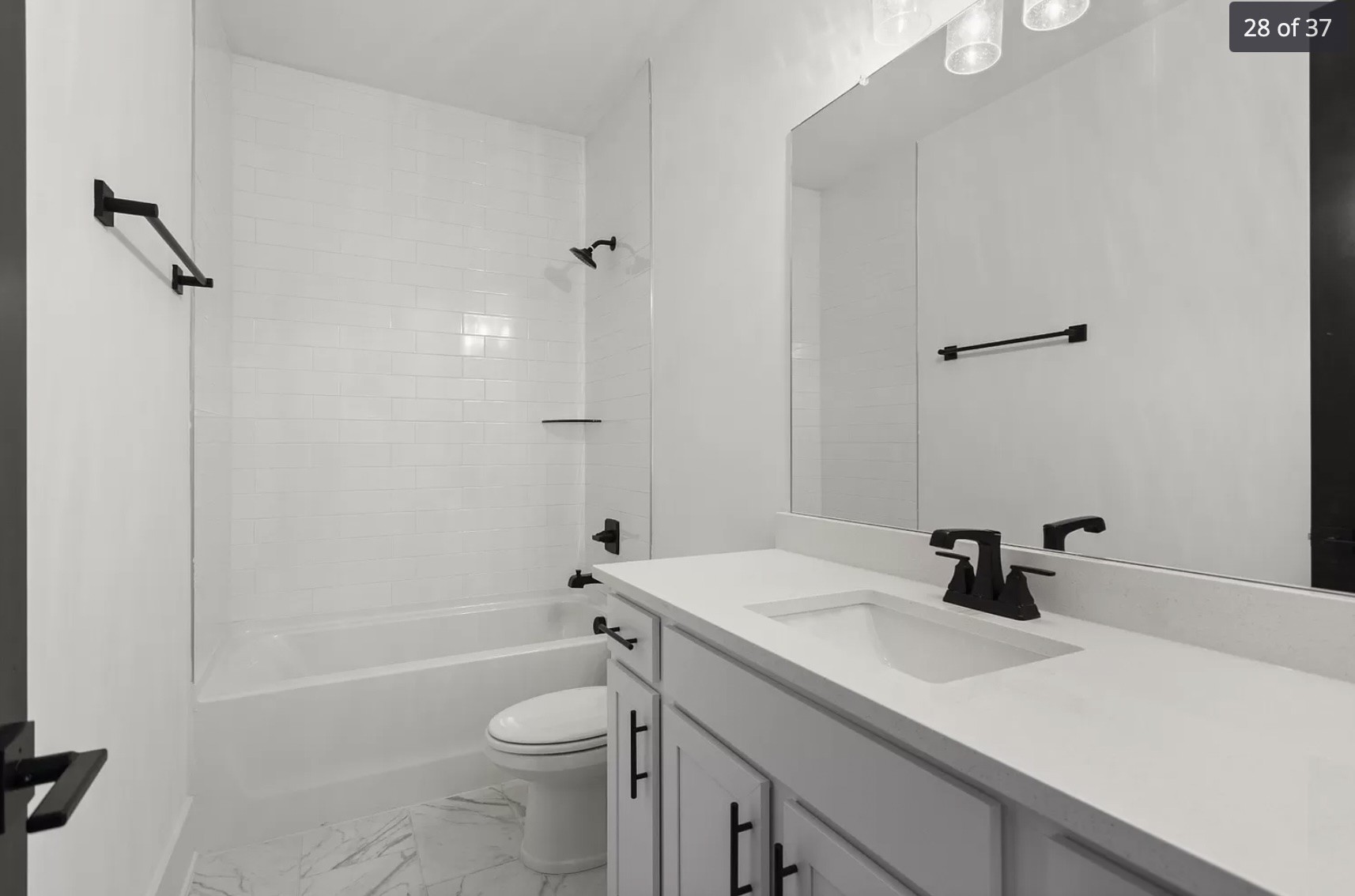 217 Eastmoreland St Property Photo 18