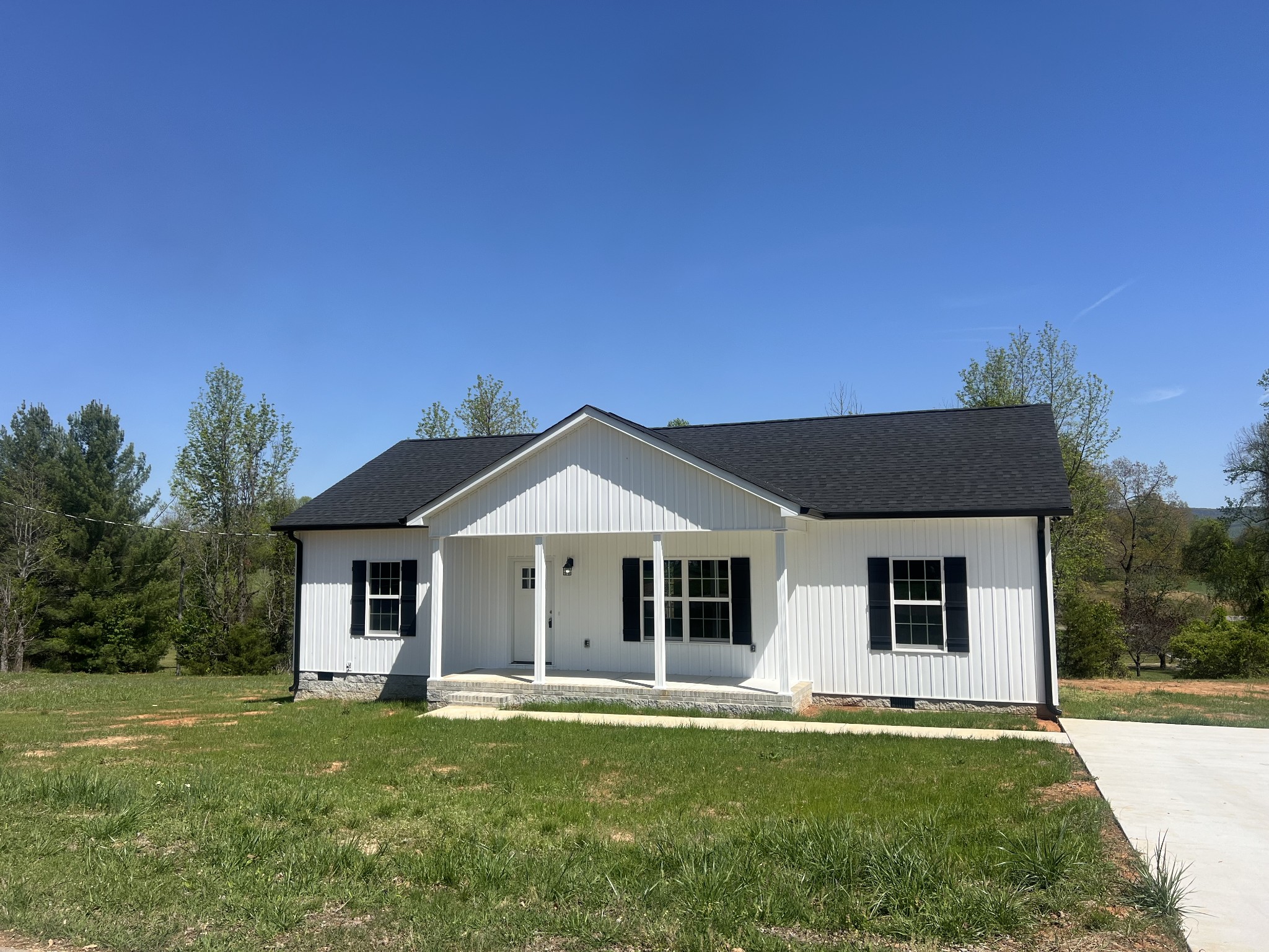 99 Andy Hillis Rd Property Photo 1