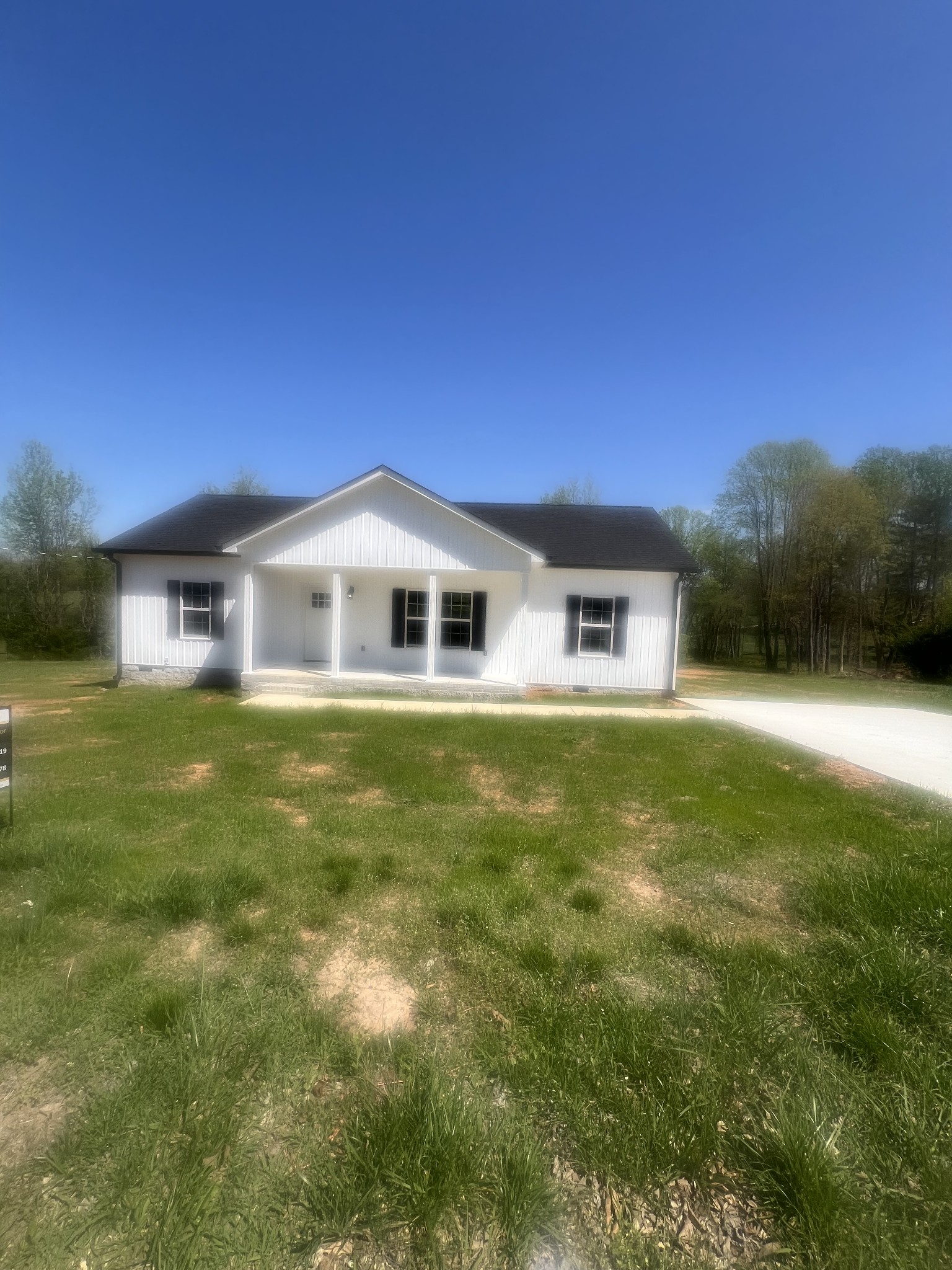 99 Andy Hillis Rd Property Photo 2