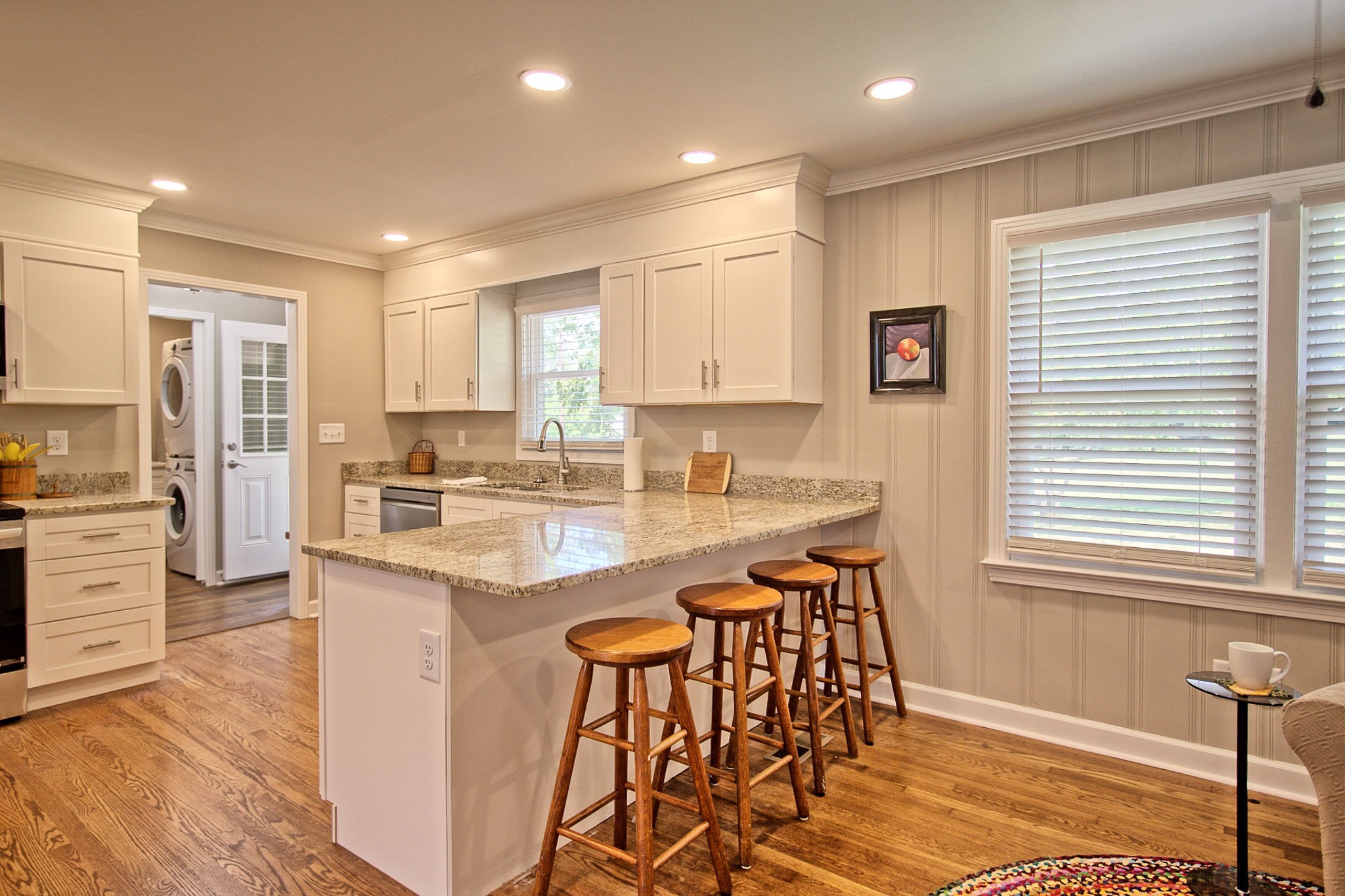 1009 Rolling Fields Cir Property Photo 4
