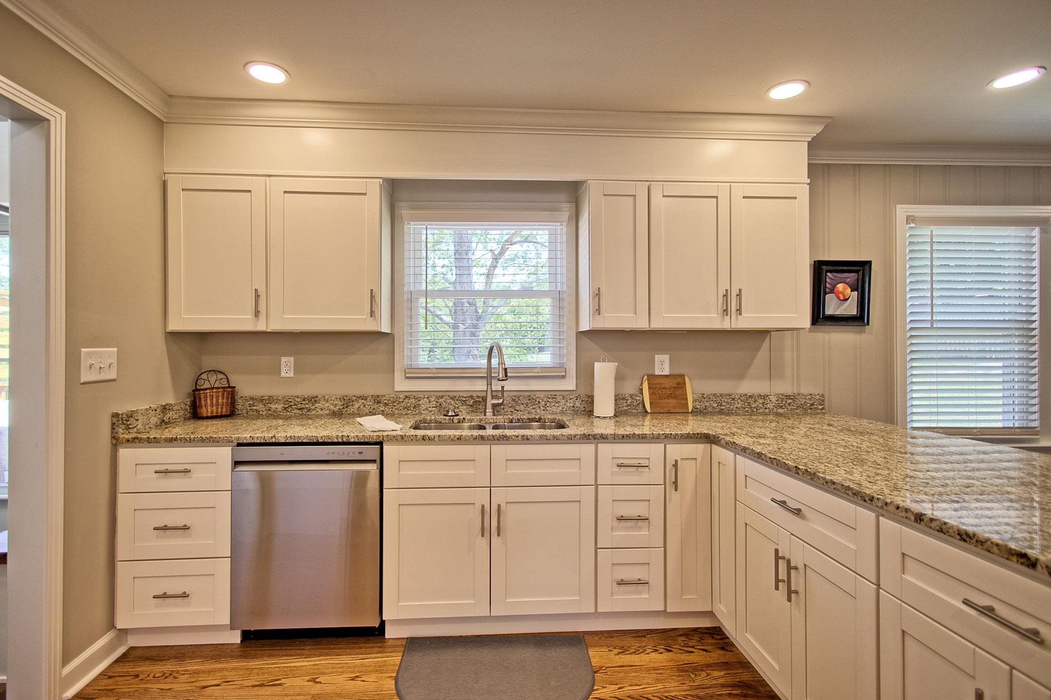 1009 Rolling Fields Cir Property Photo 6
