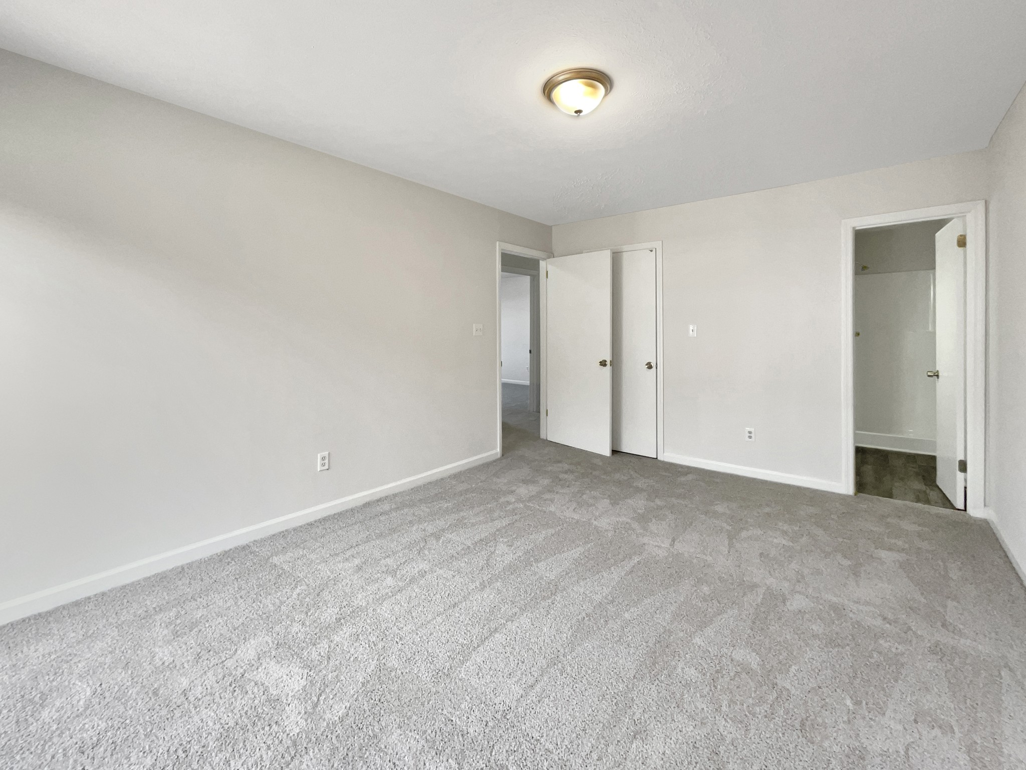 200 Fawnwood Court Property Photo 3