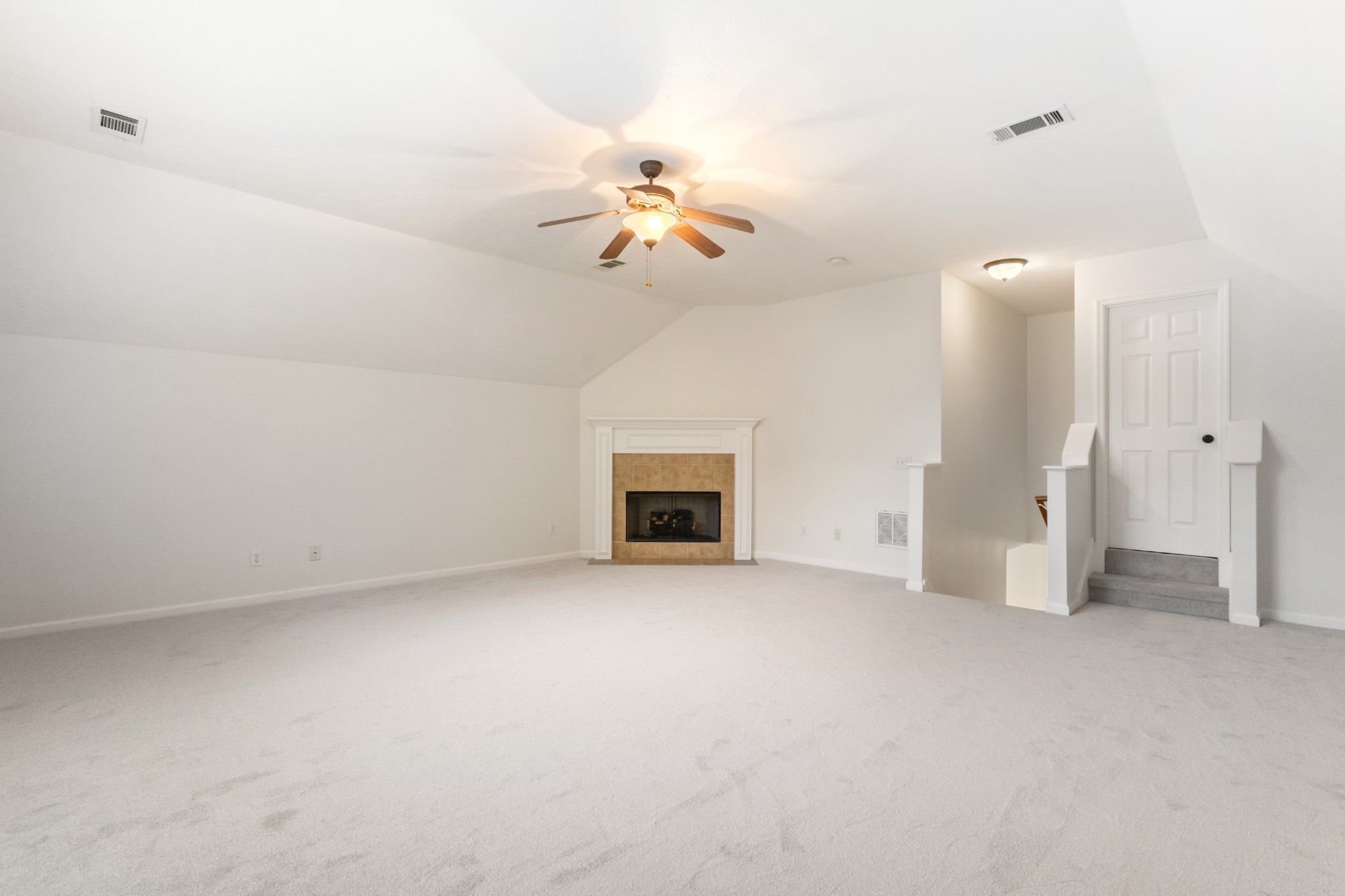 125 Belmont Cir Property Photo 14