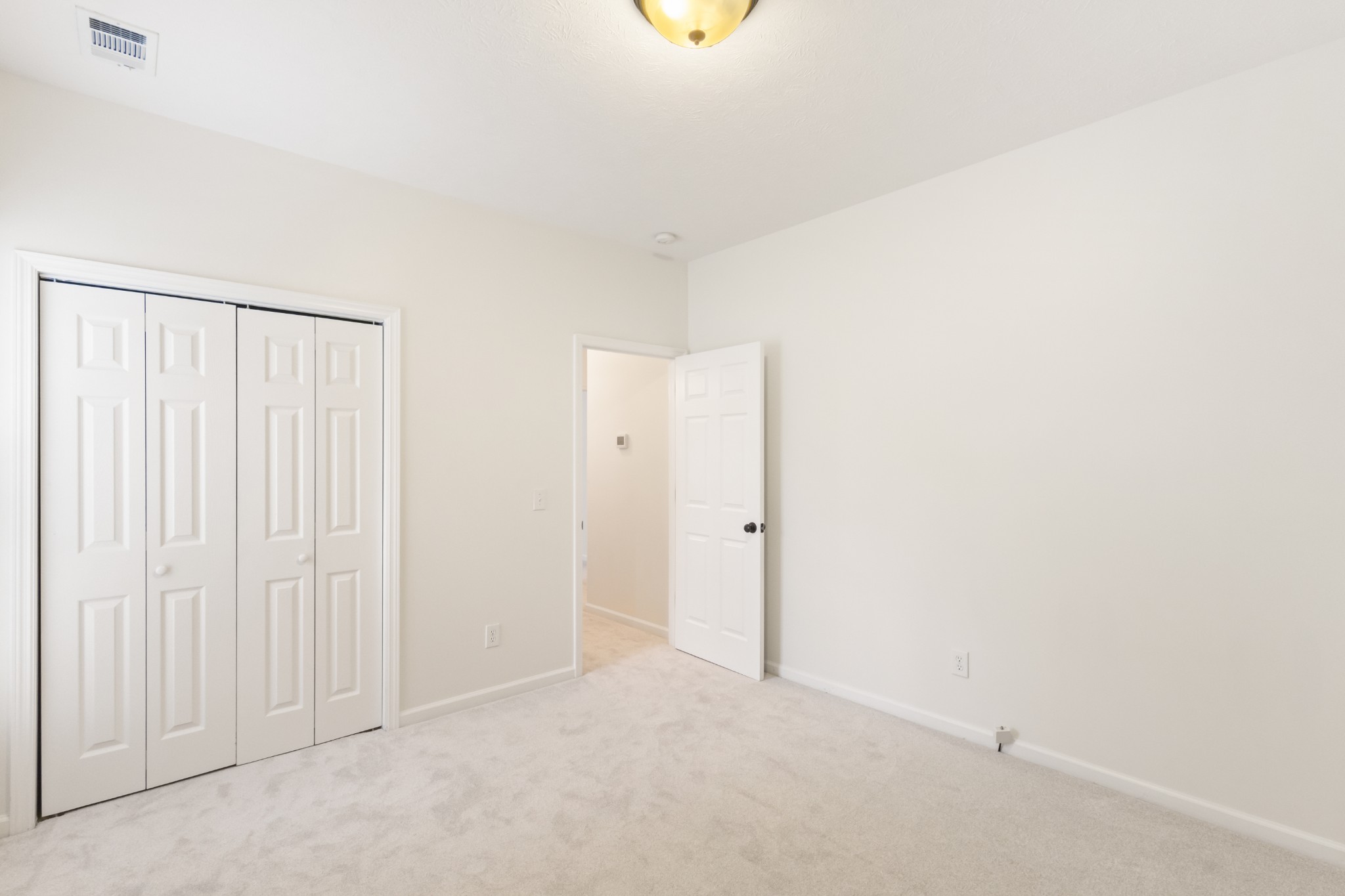 125 Belmont Cir Property Photo 27